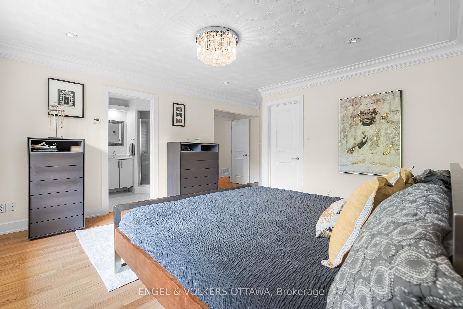 Photo 15 of 951 Hare Avenue, Ottawa, McKellar Heights/Glabar Park — HOMEH