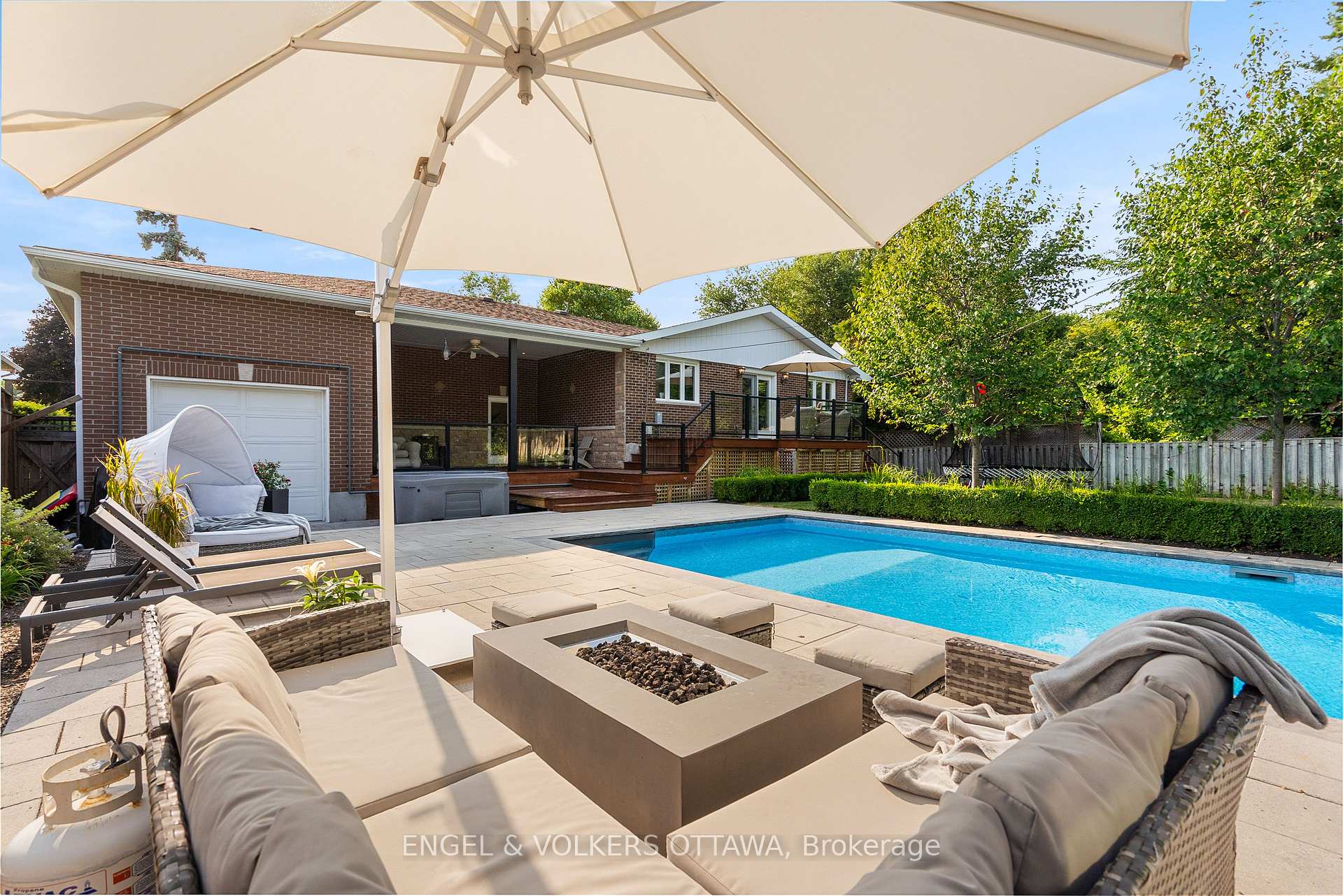 Photo 35 of 951 Hare Avenue, Ottawa, McKellar Heights/Glabar Park — HOMEH