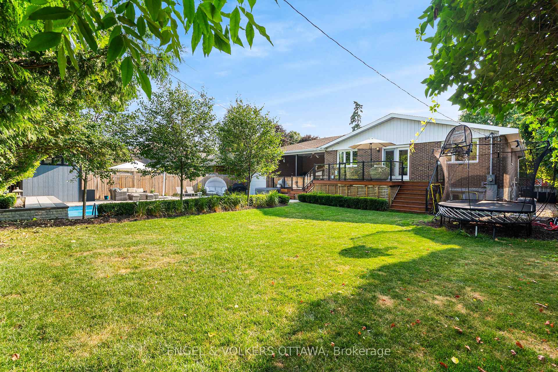 Photo 40 of 951 Hare Avenue, Ottawa, McKellar Heights/Glabar Park — HOMEH