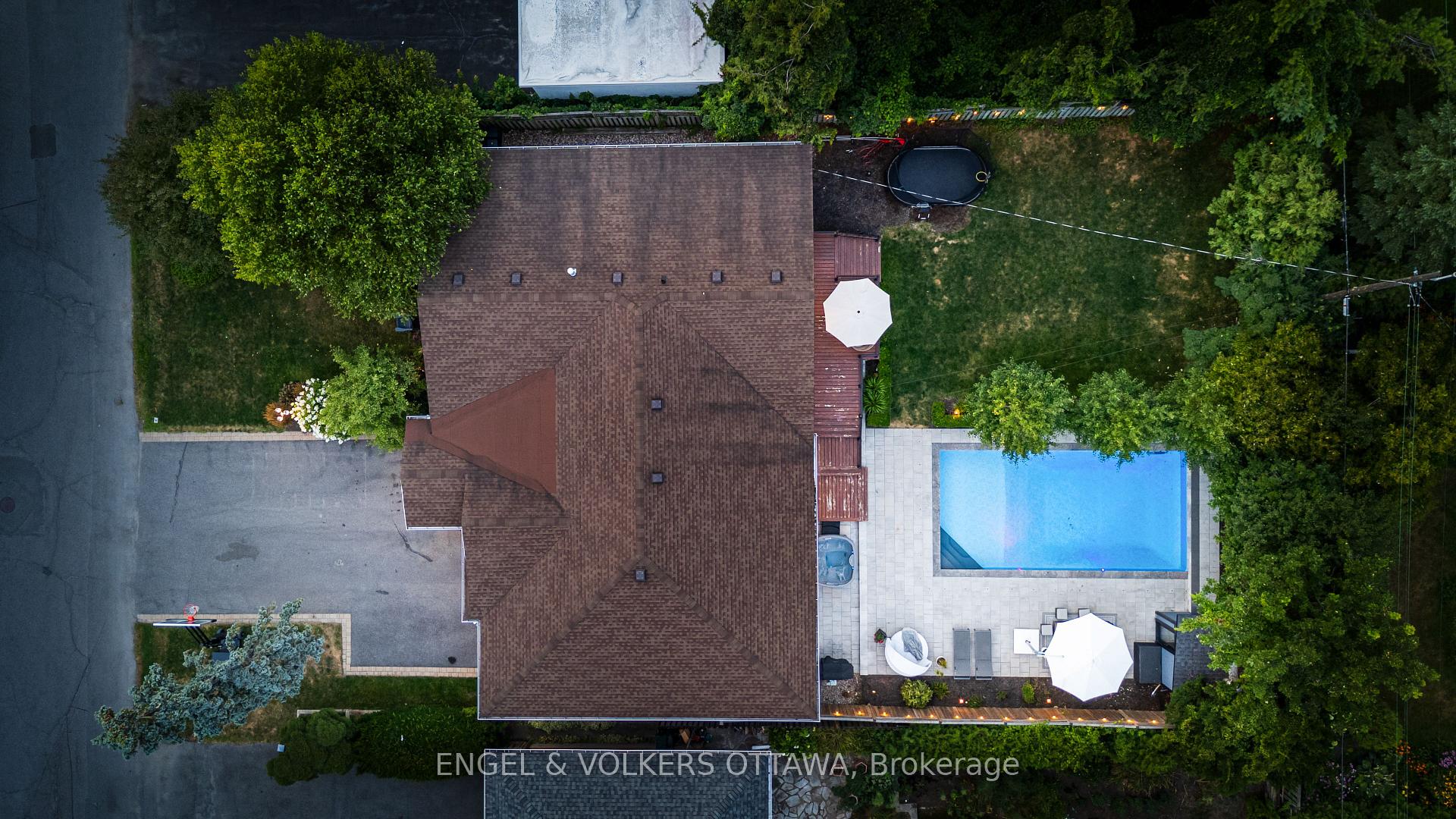 Photo 43 of 951 Hare Avenue, Ottawa, McKellar Heights/Glabar Park — HOMEH