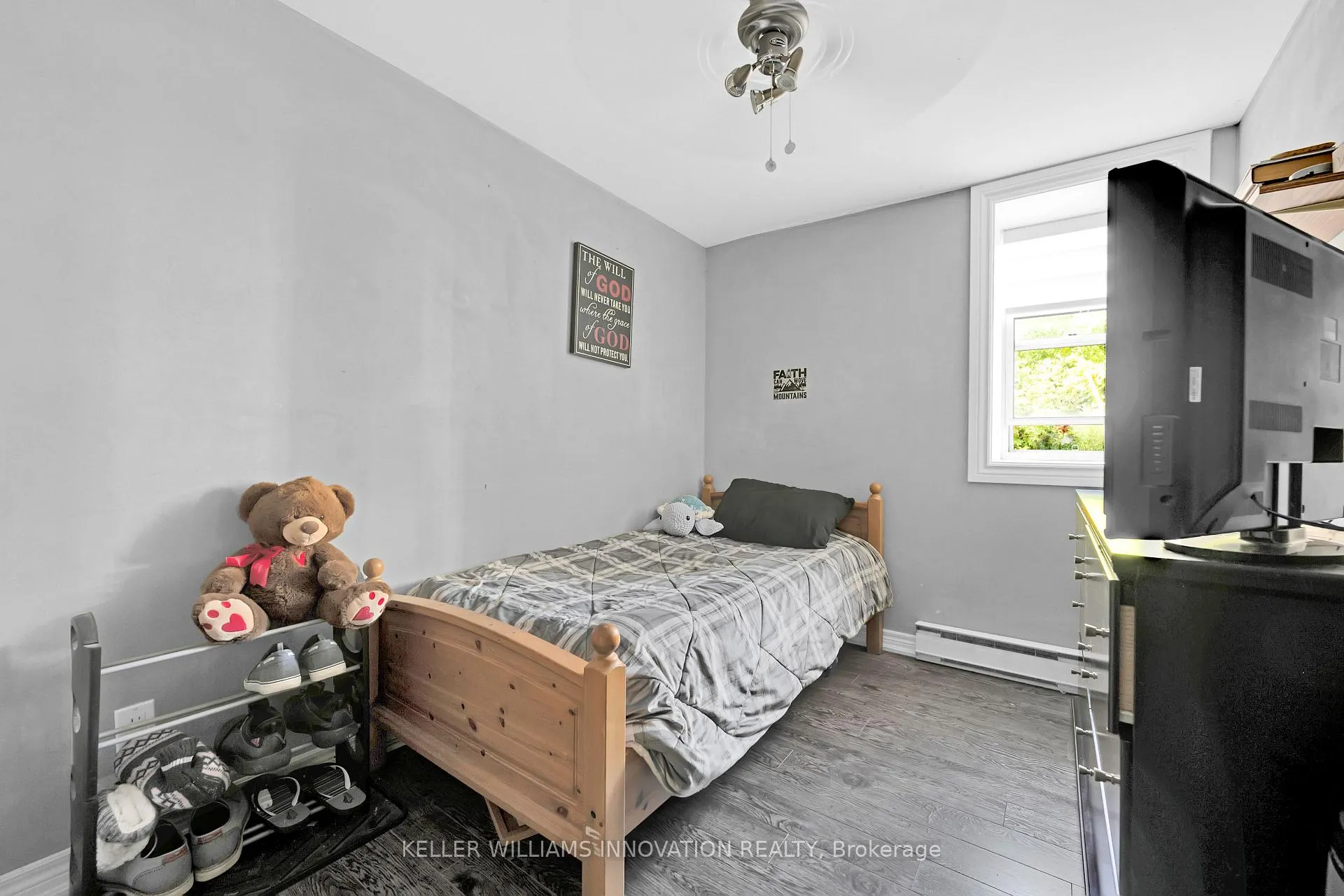 Photo 13 of 4249 Academy Street, Lincoln, Beamsville — HOMEH