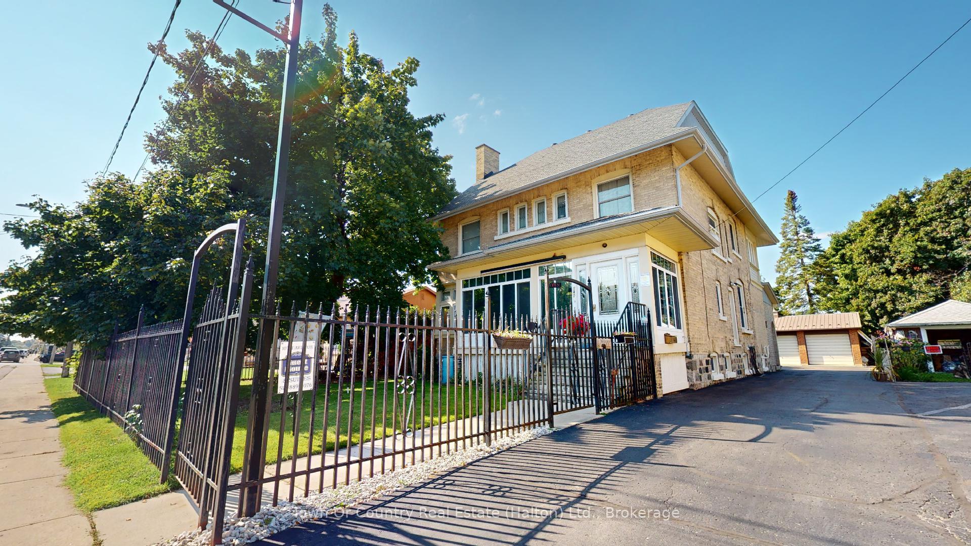 Front of 540 10th Avenue