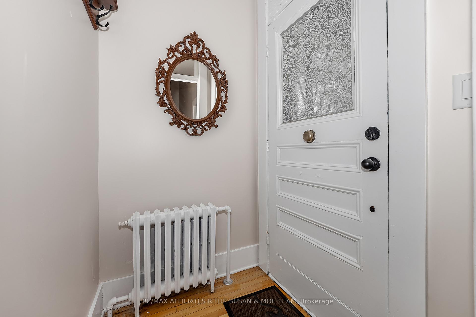 Photo 5 of 194 - 196 Augusta Street, Ottawa, Sandy Hill — HOMEH