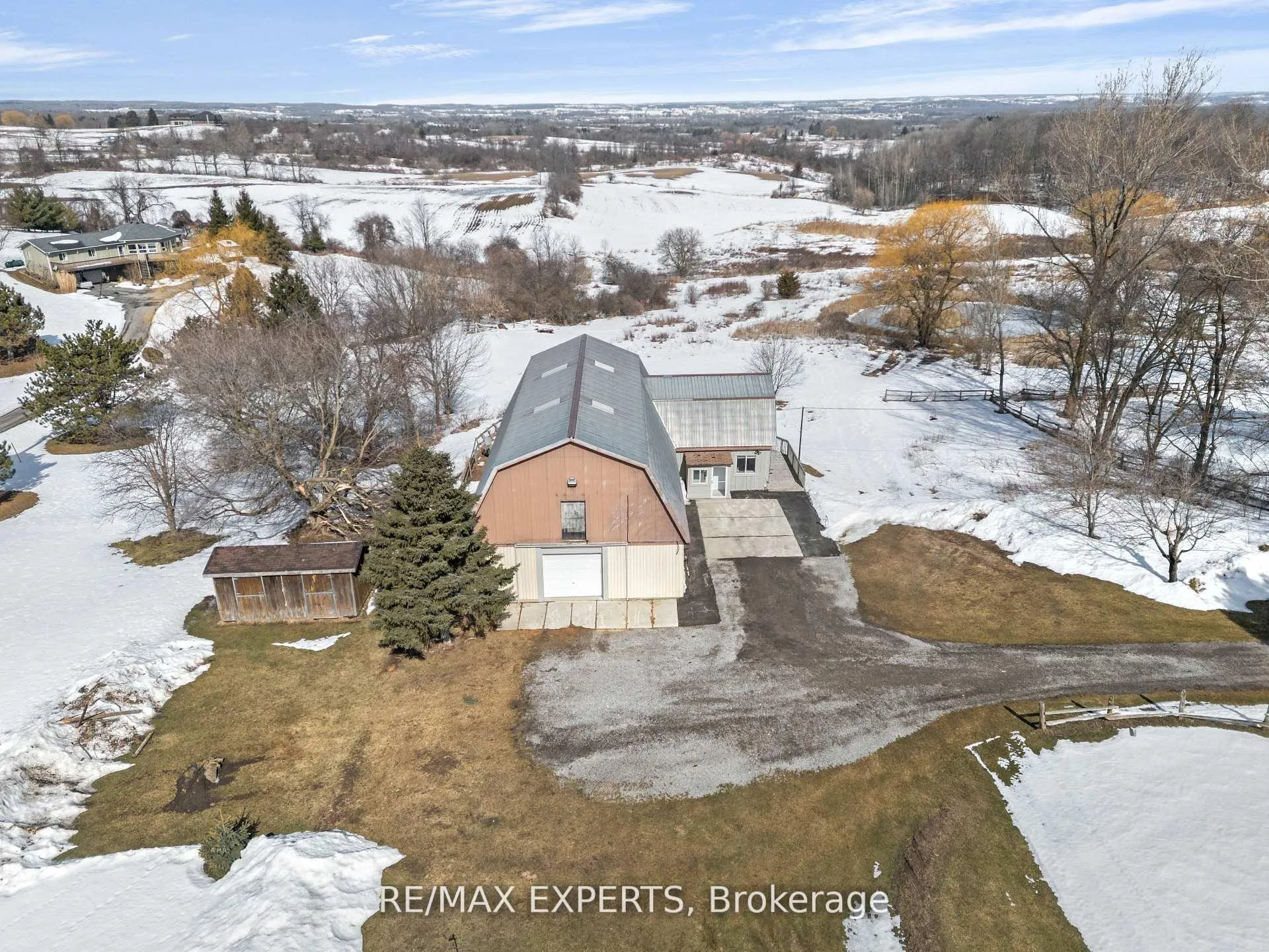 Photo 18 of 5780 17th Side Road, King, Rural King — HOMEH