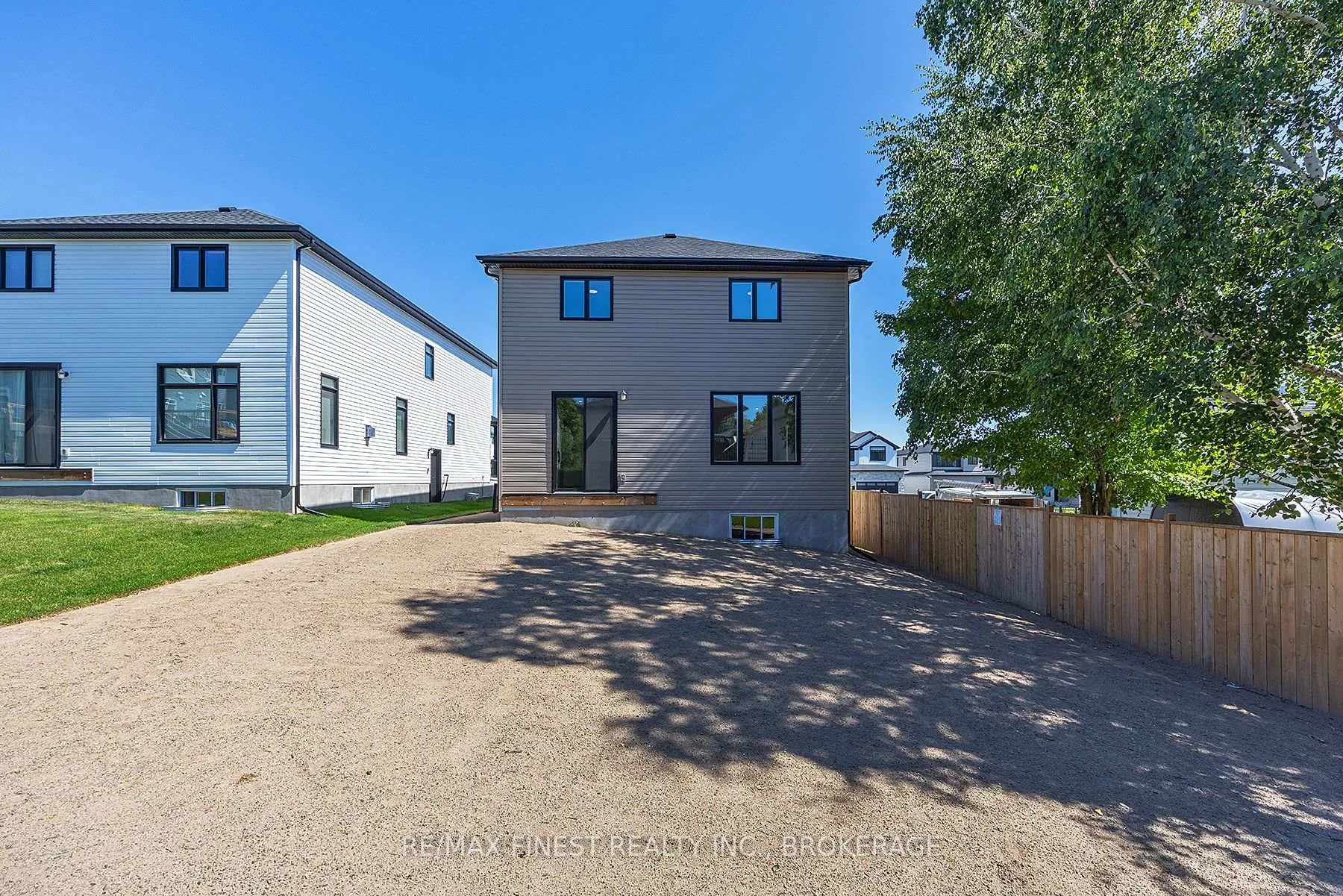 Photo 6 of 1315 Turnbull Way, Kingston, City Northwest — HOMEH