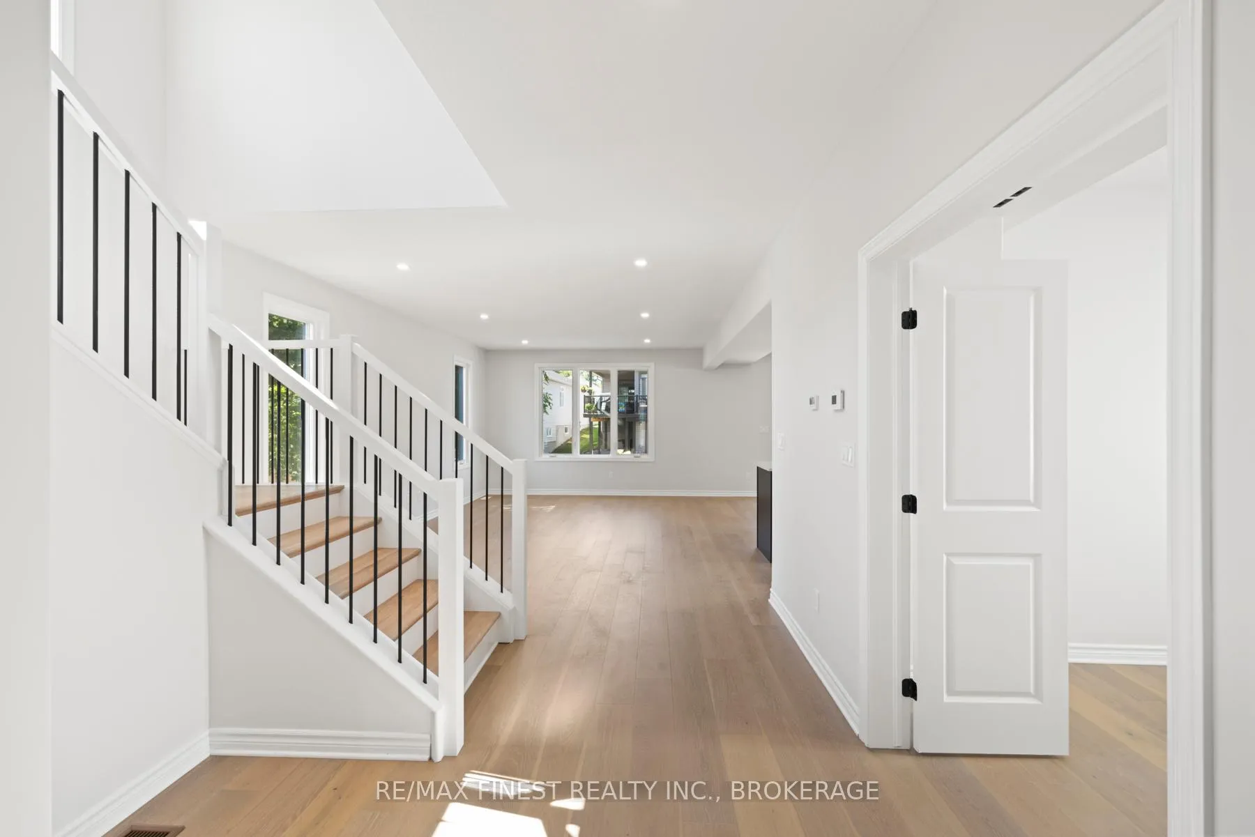 Photo 14 of 1315 Turnbull Way, Kingston, City Northwest — HOMEH