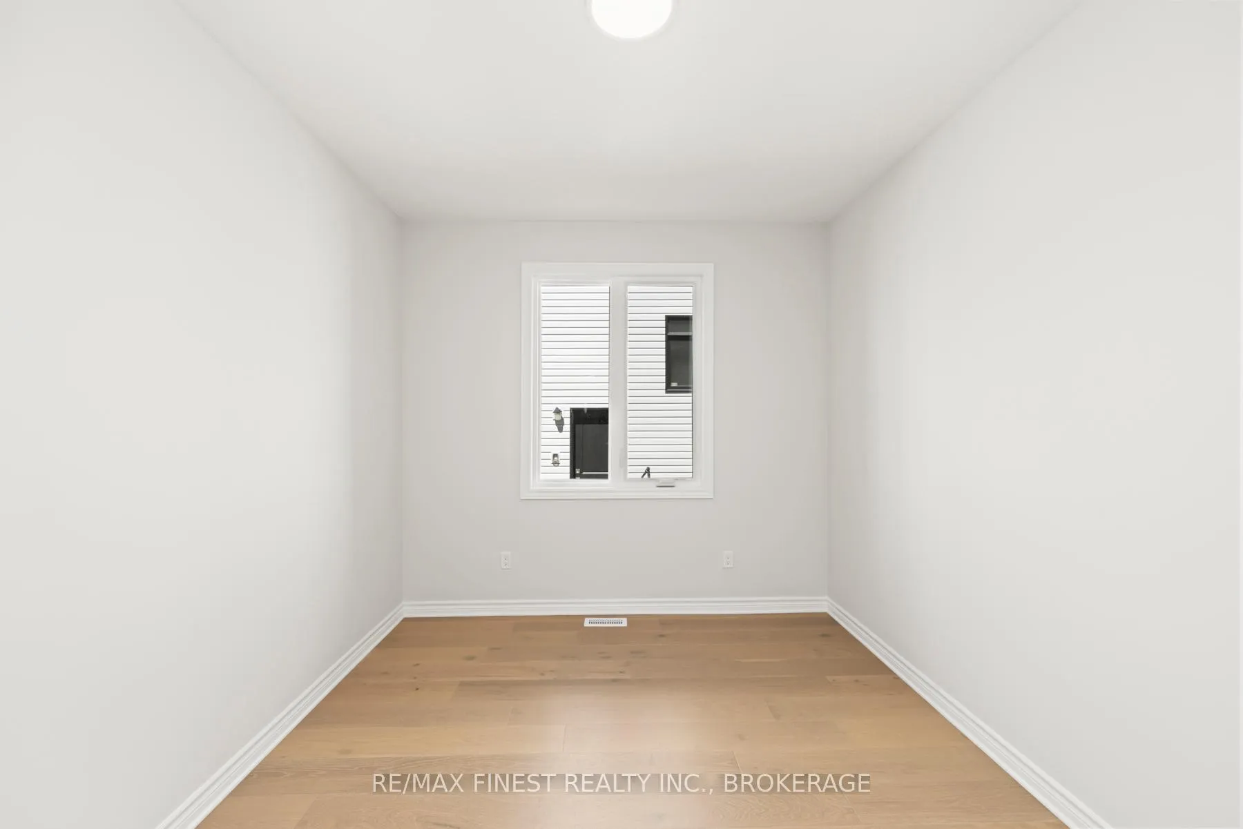 Photo 15 of 1315 Turnbull Way, Kingston, City Northwest — HOMEH