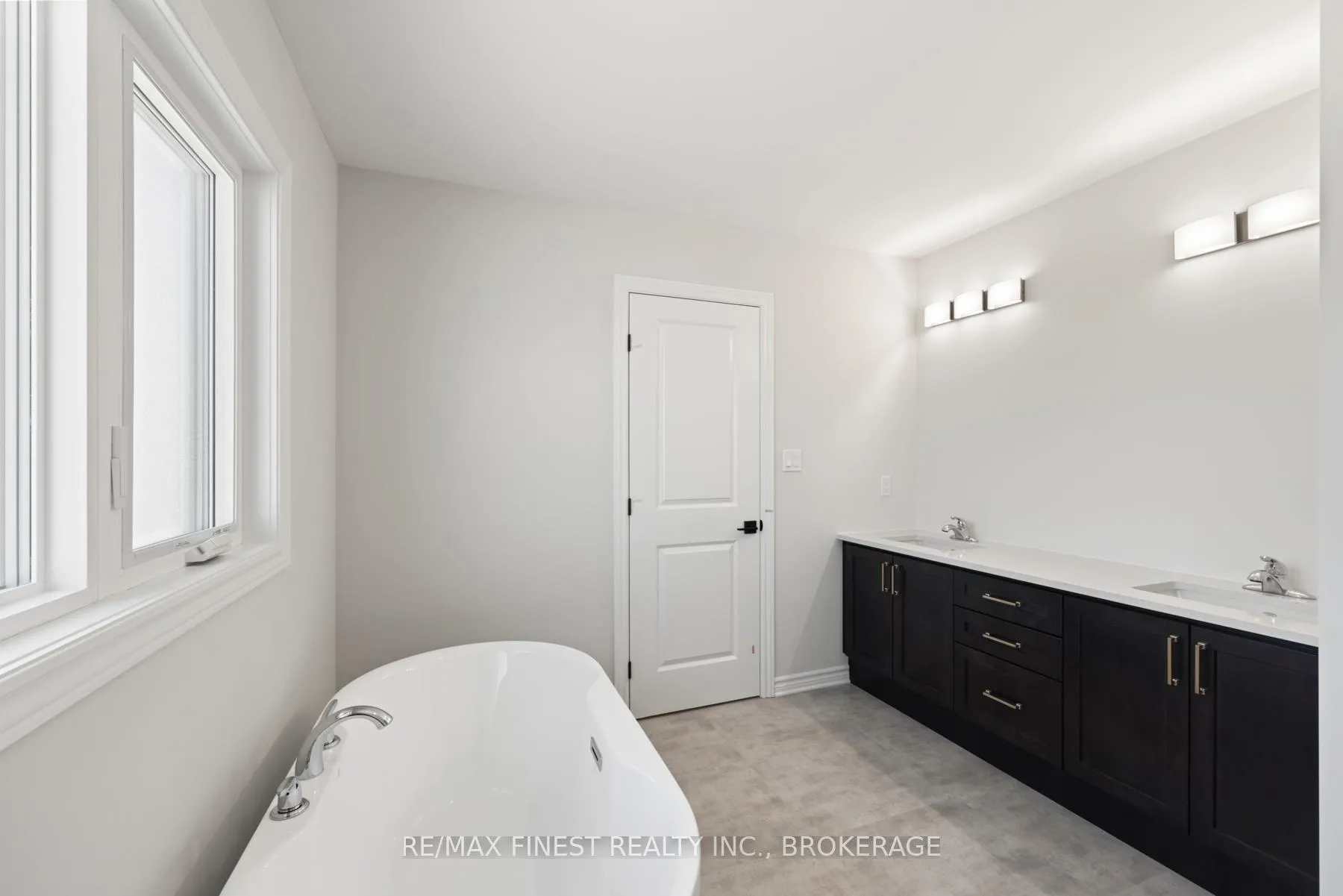 Photo 35 of 1315 Turnbull Way, Kingston, City Northwest — HOMEH