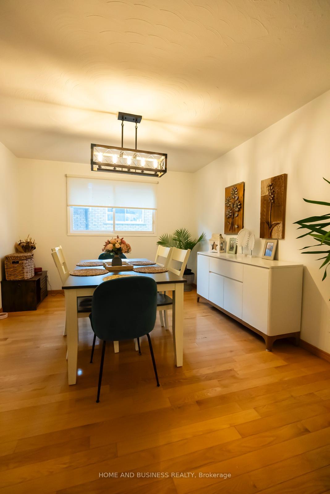 Photo 6 of 60 Neil Avenue, Hamilton, Stoney Creek — HOMEH