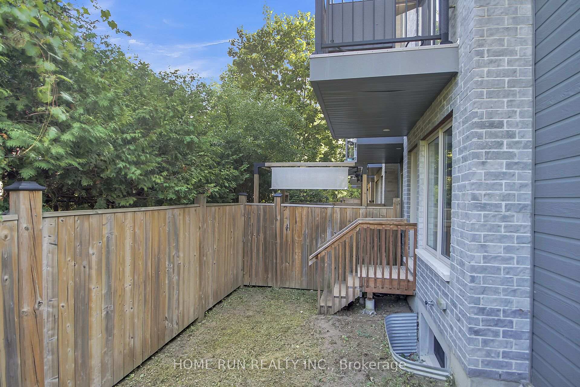 Photo 24 of 600 Terravita Private, Ottawa, Windsor Park Village — HOMEH