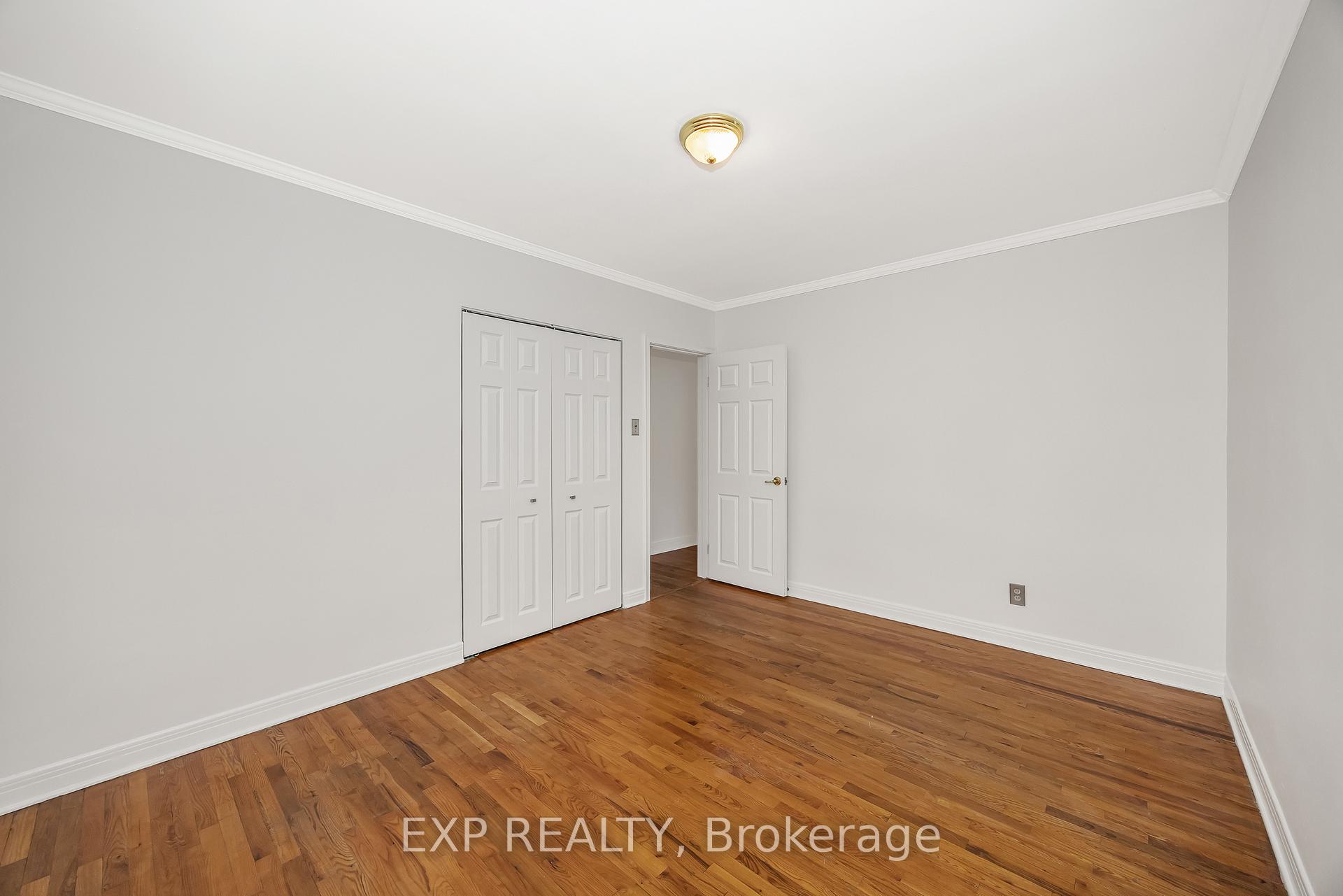 Photo 20 of 2158 Westbourne Avenue, Ottawa, McKellar Heights/Glabar Park — HOMEH