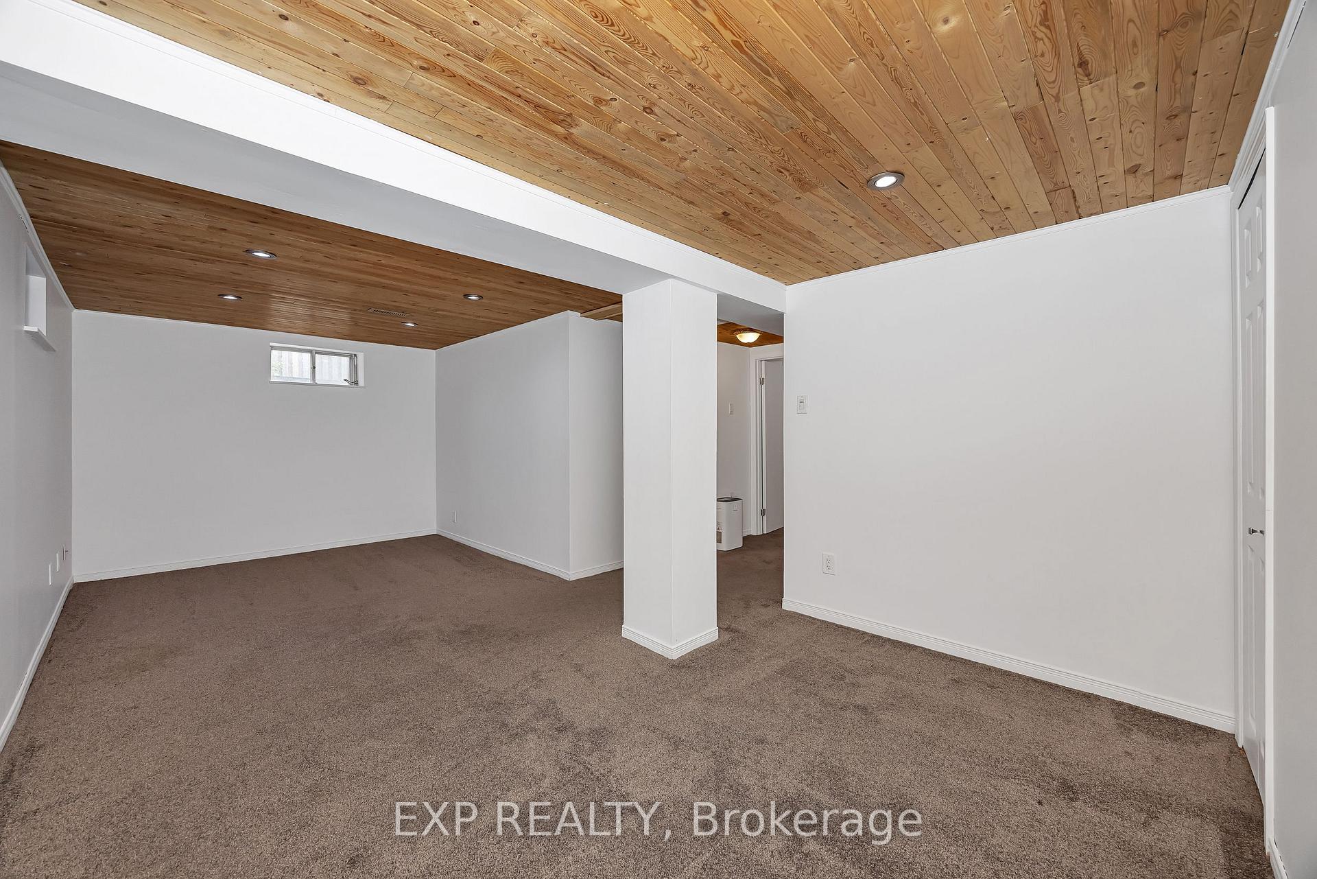 Photo 26 of 2158 Westbourne Avenue, Ottawa, McKellar Heights/Glabar Park — HOMEH