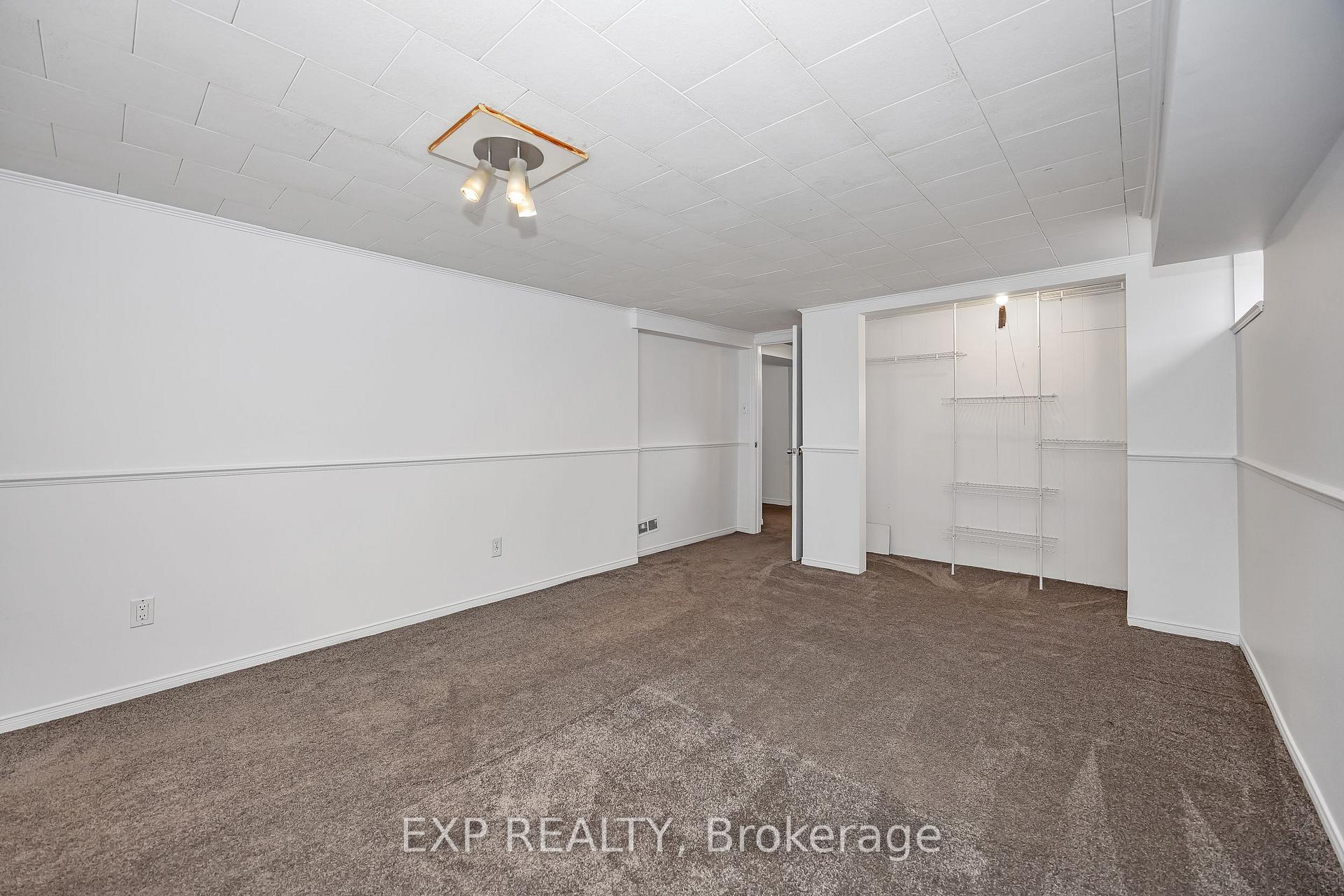 Photo 30 of 2158 Westbourne Avenue, Ottawa, McKellar Heights/Glabar Park — HOMEH