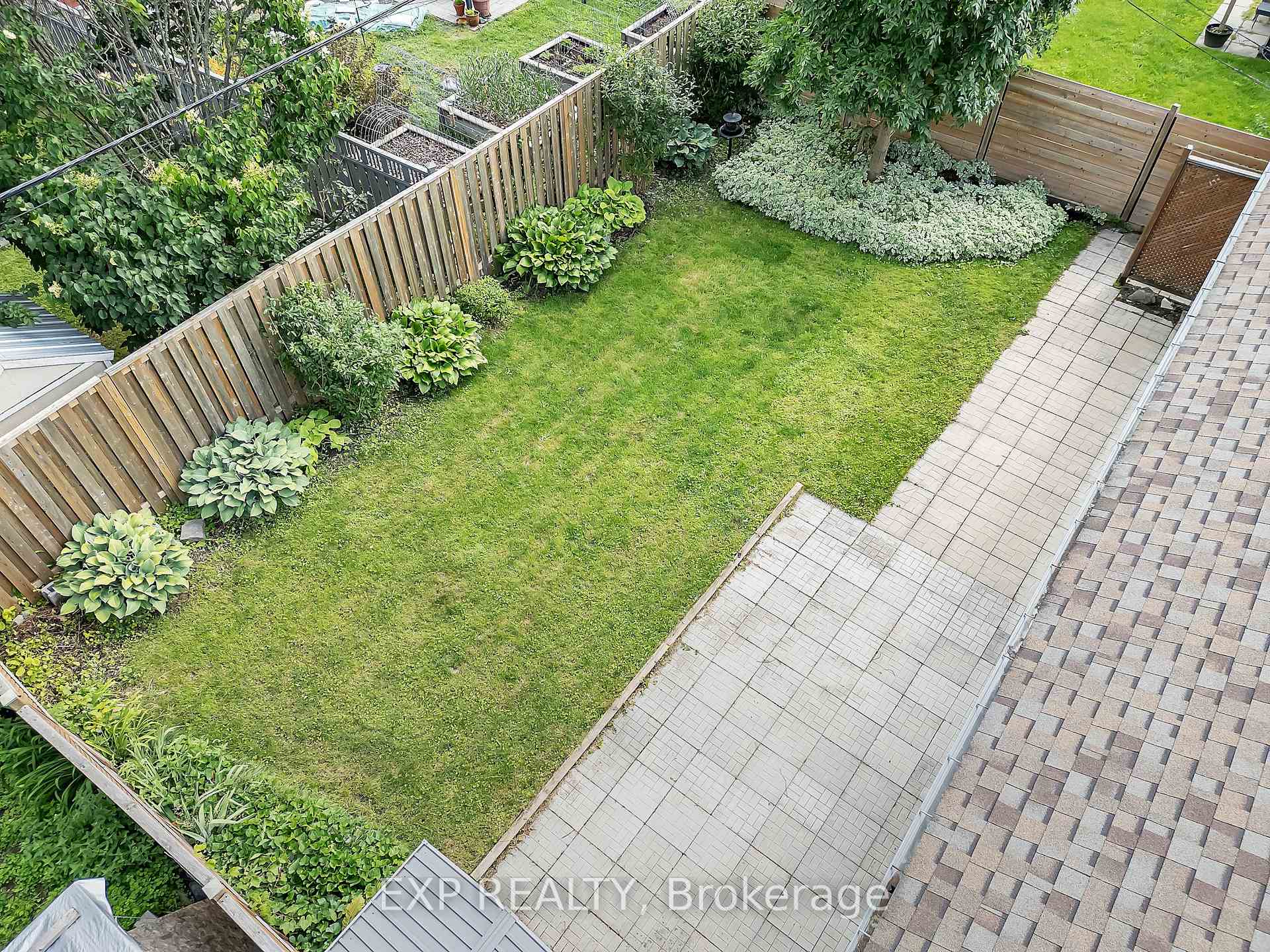 Photo 44 of 2158 Westbourne Avenue, Ottawa, McKellar Heights/Glabar Park — HOMEH