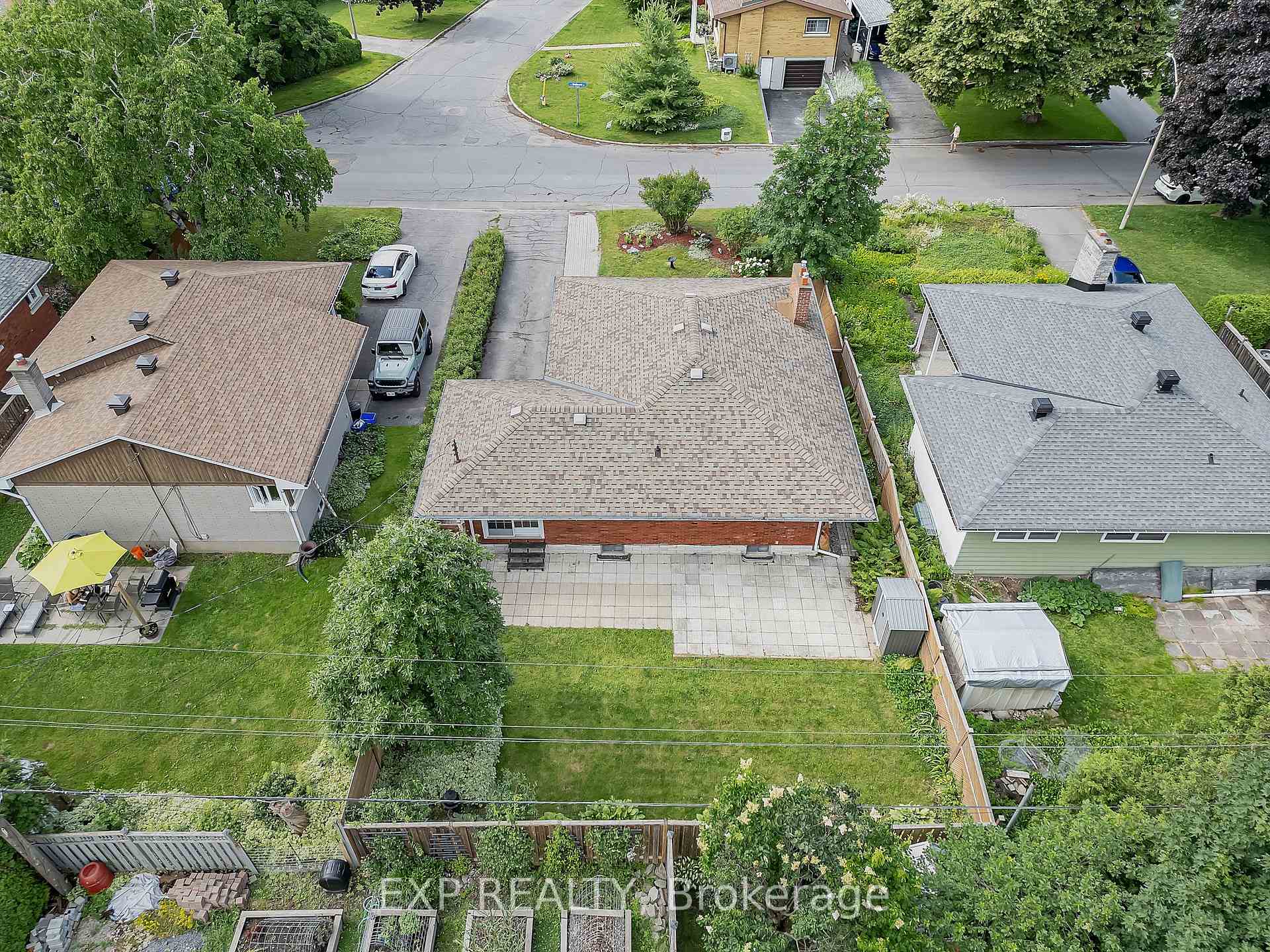 Photo 45 of 2158 Westbourne Avenue, Ottawa, McKellar Heights/Glabar Park — HOMEH