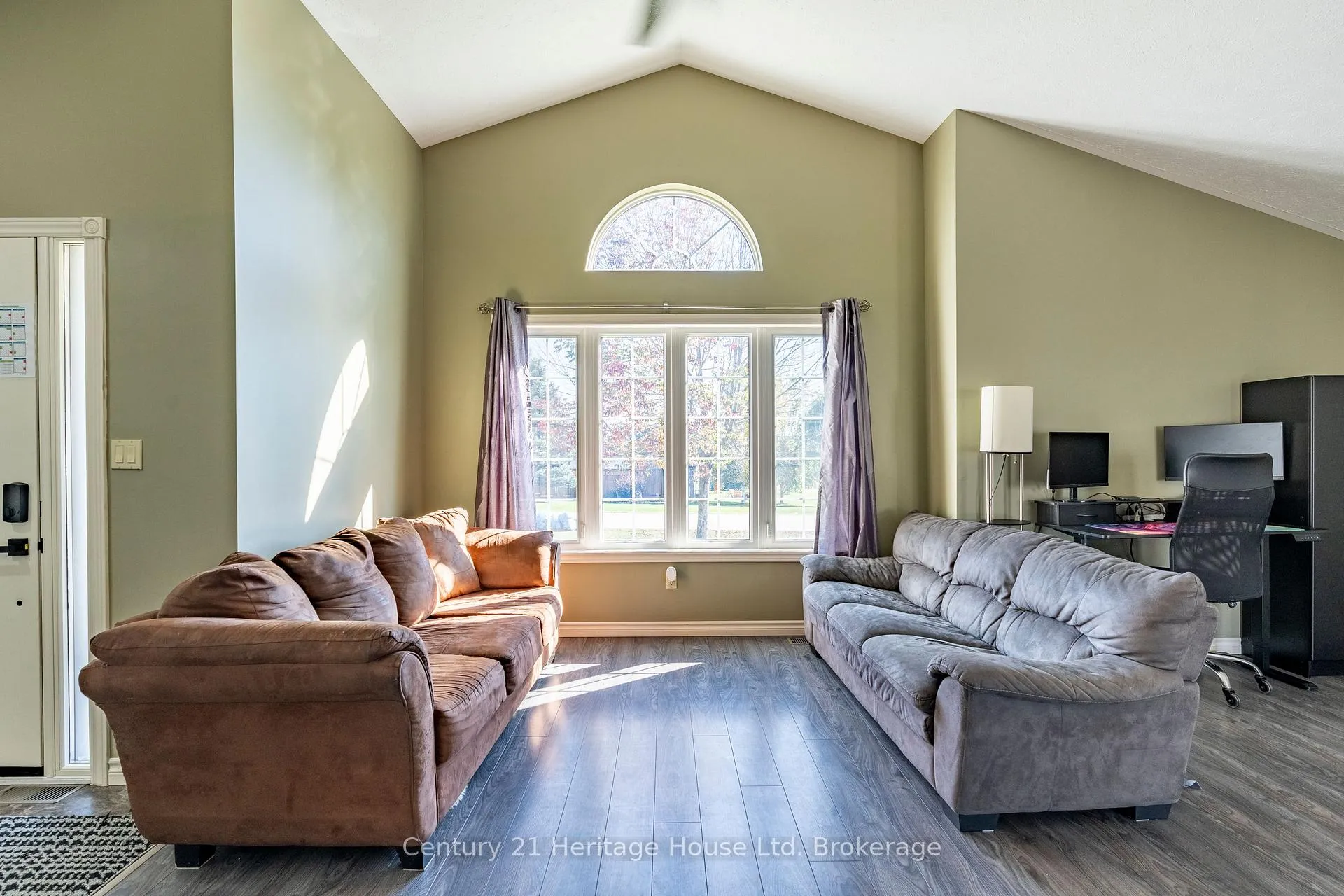 Photo 7 of 1093 Walker Street, Howick — HOMEH