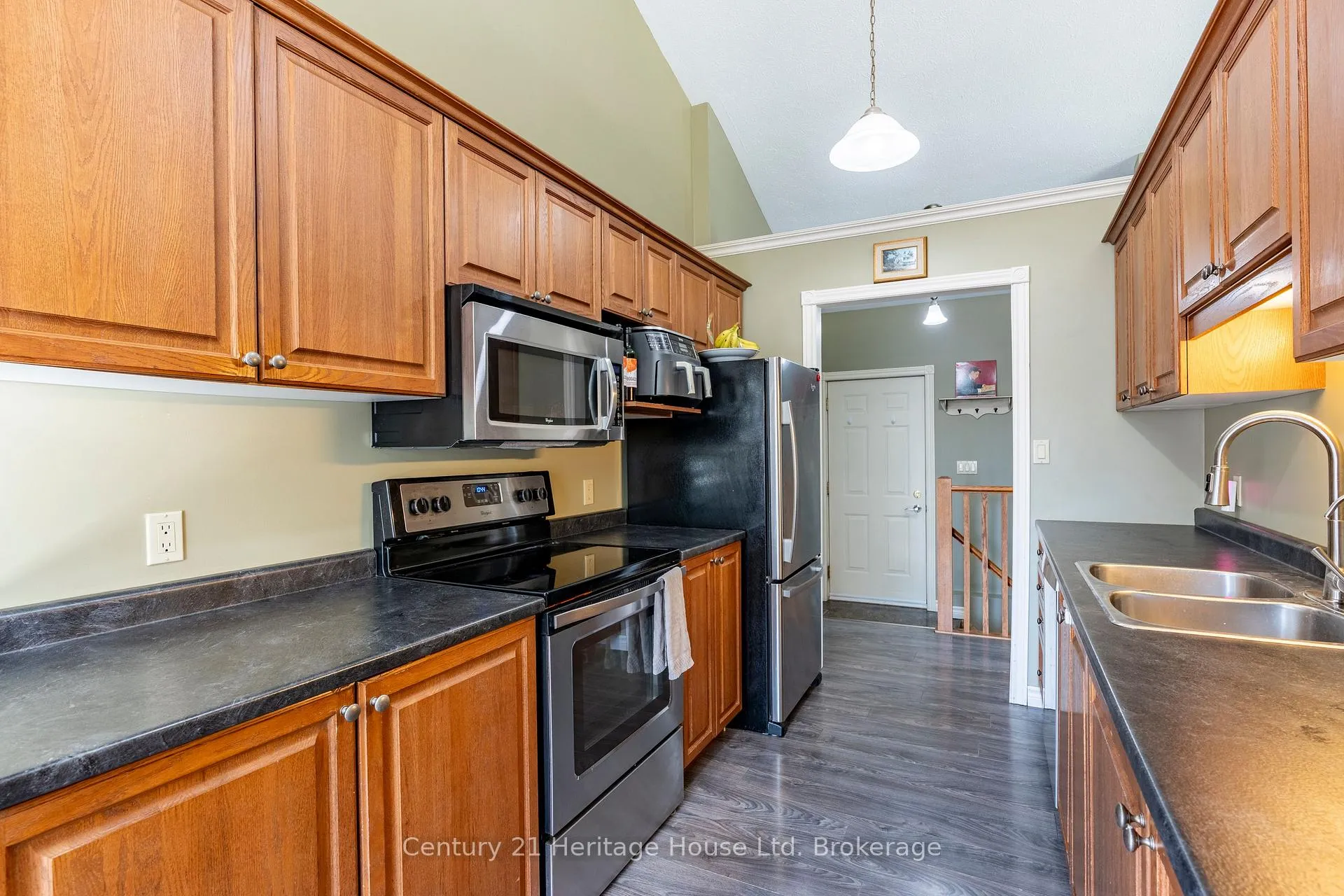 Photo 16 of 1093 Walker Street, Howick — HOMEH