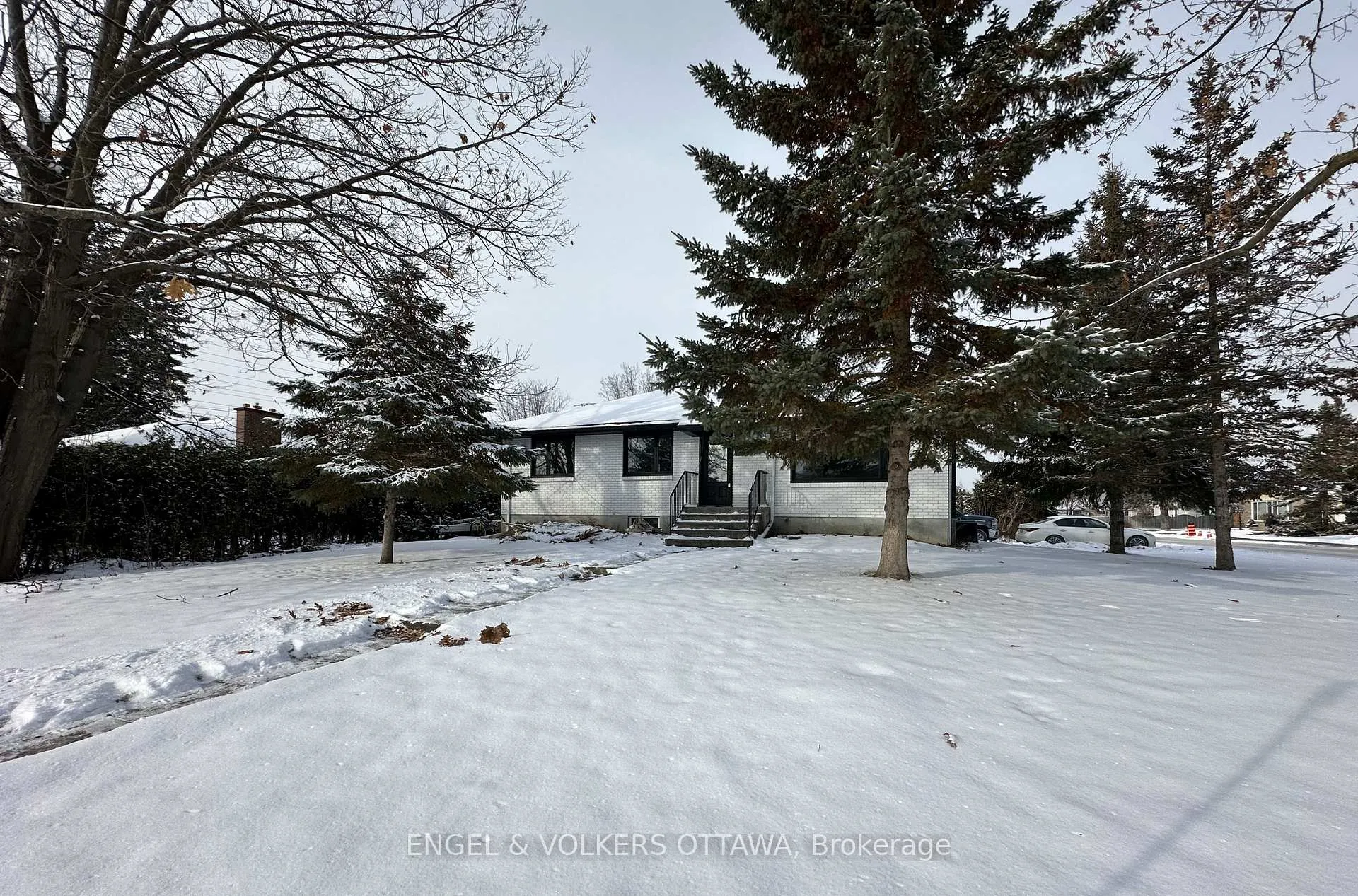 Front of 41 Fieldrow Street