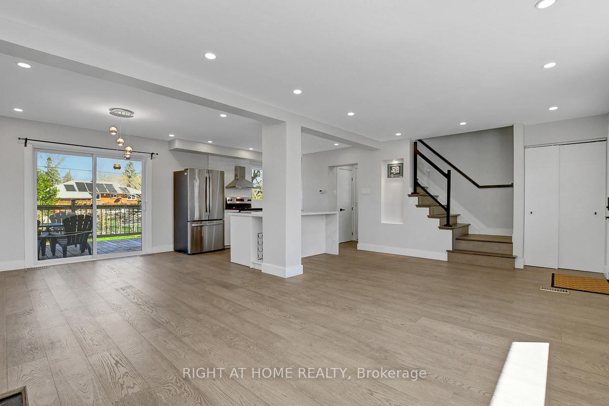 Photo 8 of 81 Canter Boulevard, Ottawa, Meadowlands/St. Claire Gardens — HOMEH