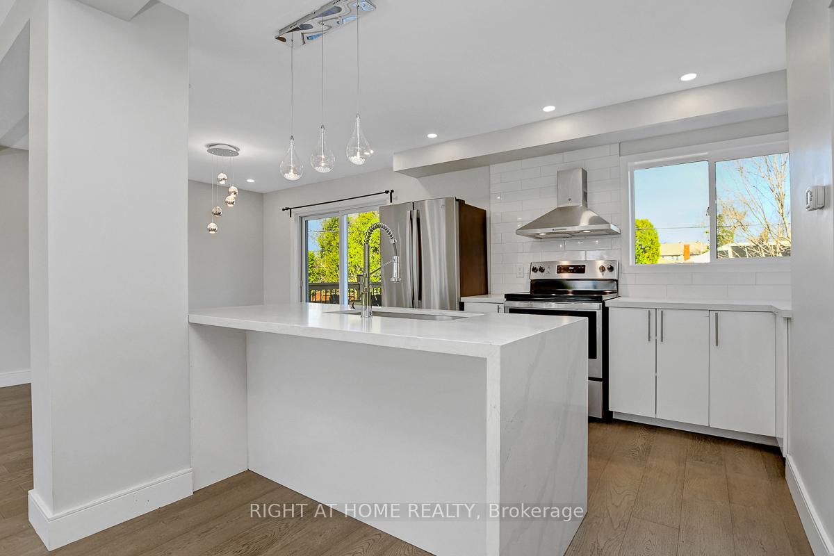 Photo 16 of 81 Canter Boulevard, Ottawa, Meadowlands/St. Claire Gardens — HOMEH
