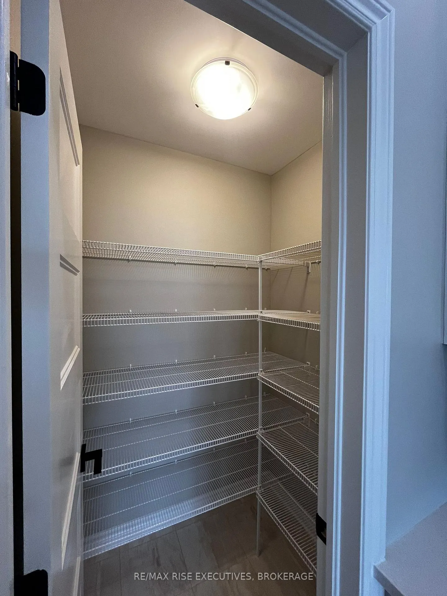 Photo 15 of 1405 Demers Avenue, Kingston, East Gardiners Rd — HOMEH