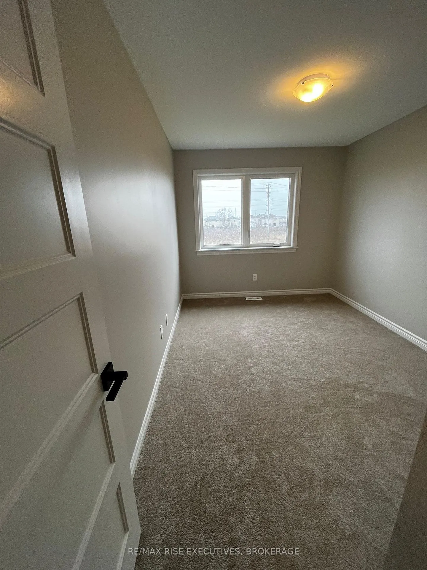 Photo 25 of 1405 Demers Avenue, Kingston, East Gardiners Rd — HOMEH