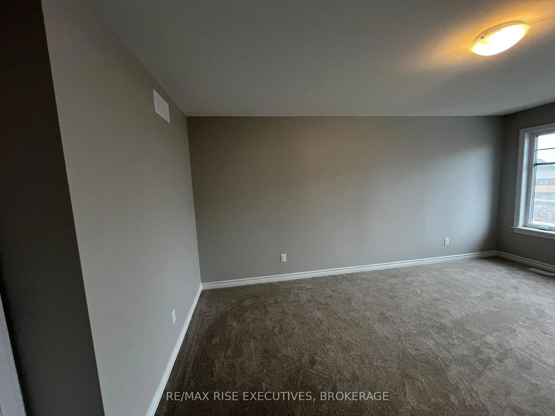 Photo 33 of 1405 Demers Avenue, Kingston, East Gardiners Rd — HOMEH