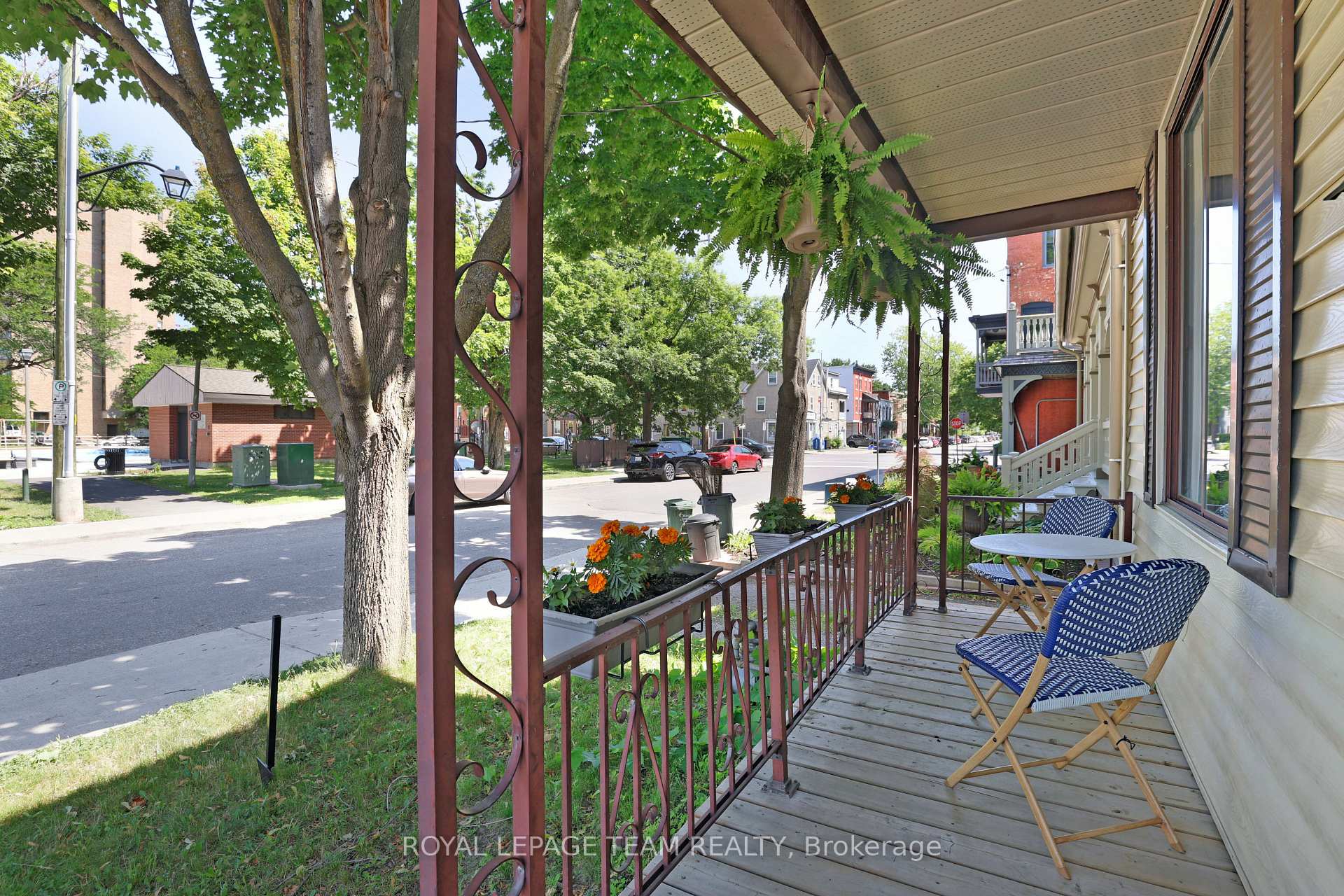 Photo 2 of 142 Cathcart Street, Ottawa, Lower Town/Byward Market — HOMEH