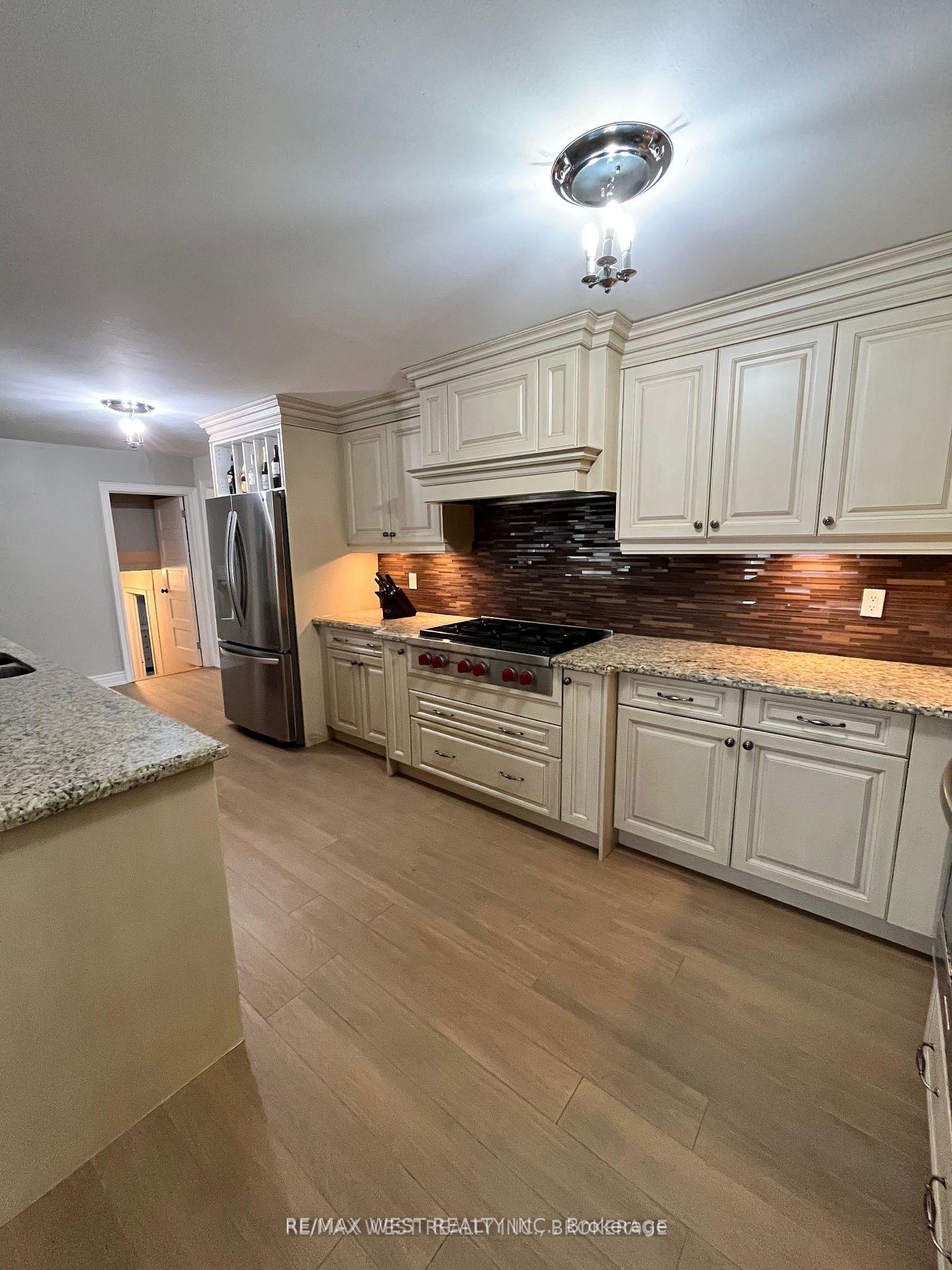 Photo 9 of 13150 Keele Street, King, King City — HOMEH