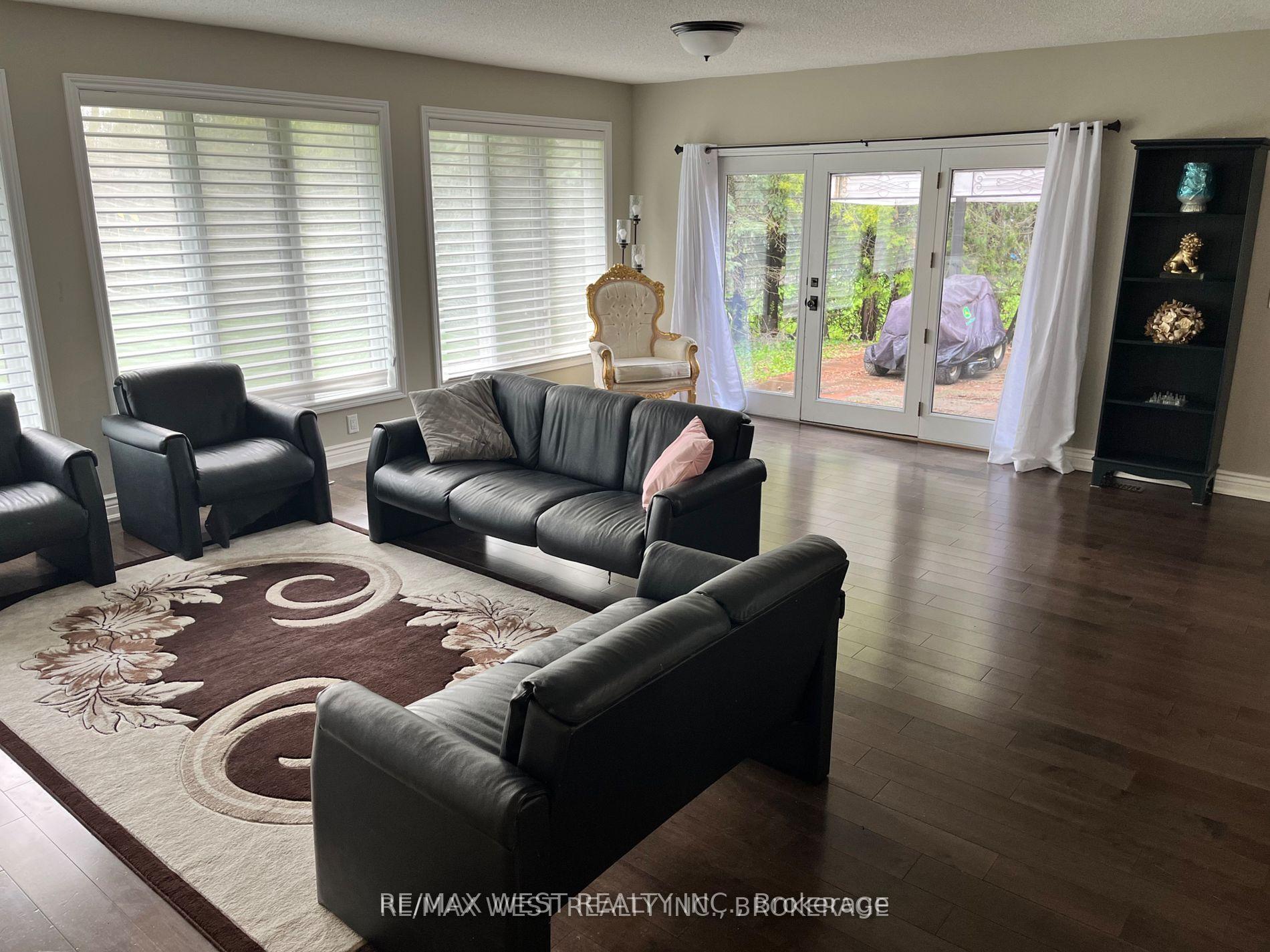 Photo 15 of 13150 Keele Street, King, King City — HOMEH