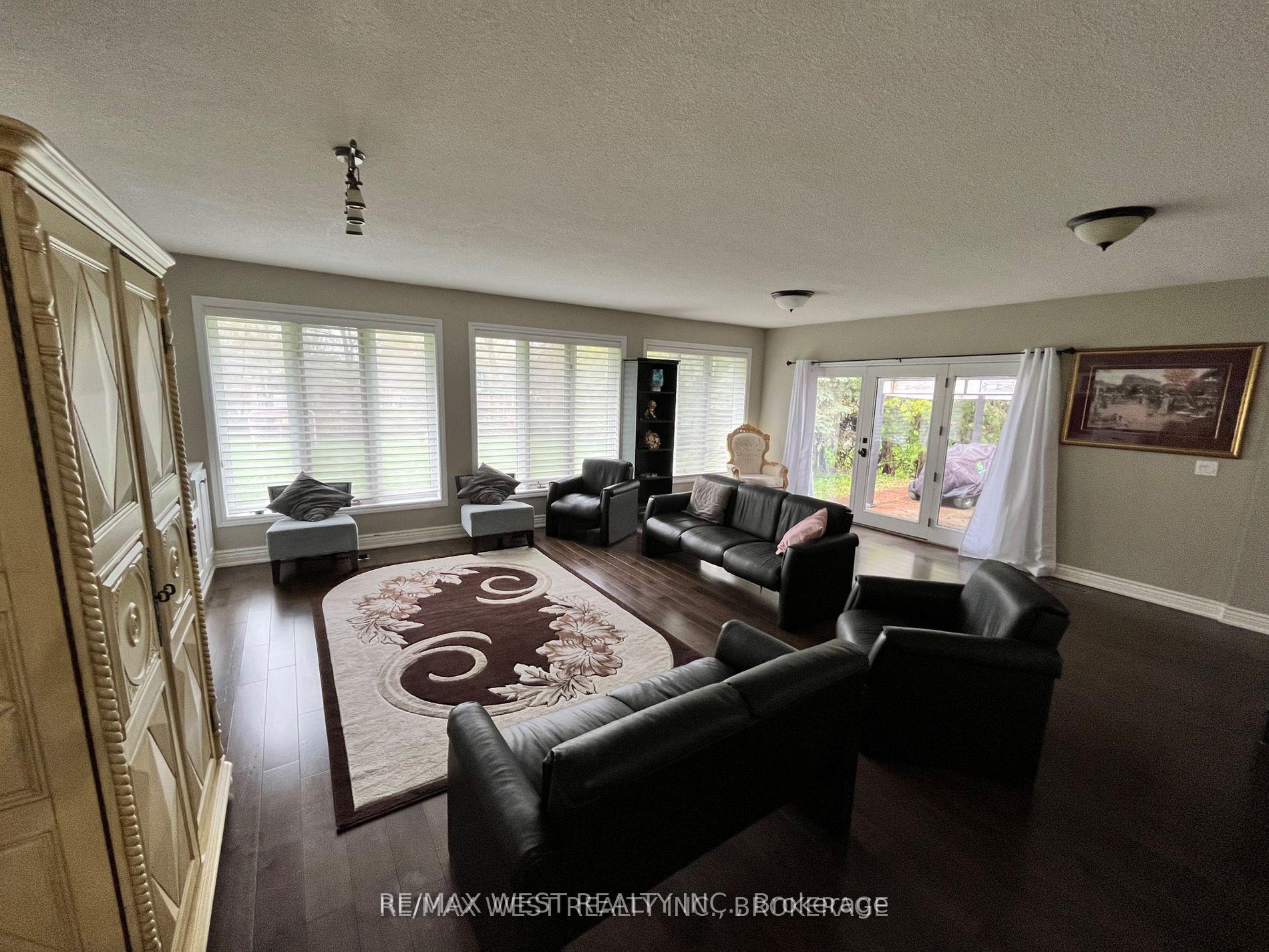 Photo 21 of 13150 Keele Street, King, King City — HOMEH