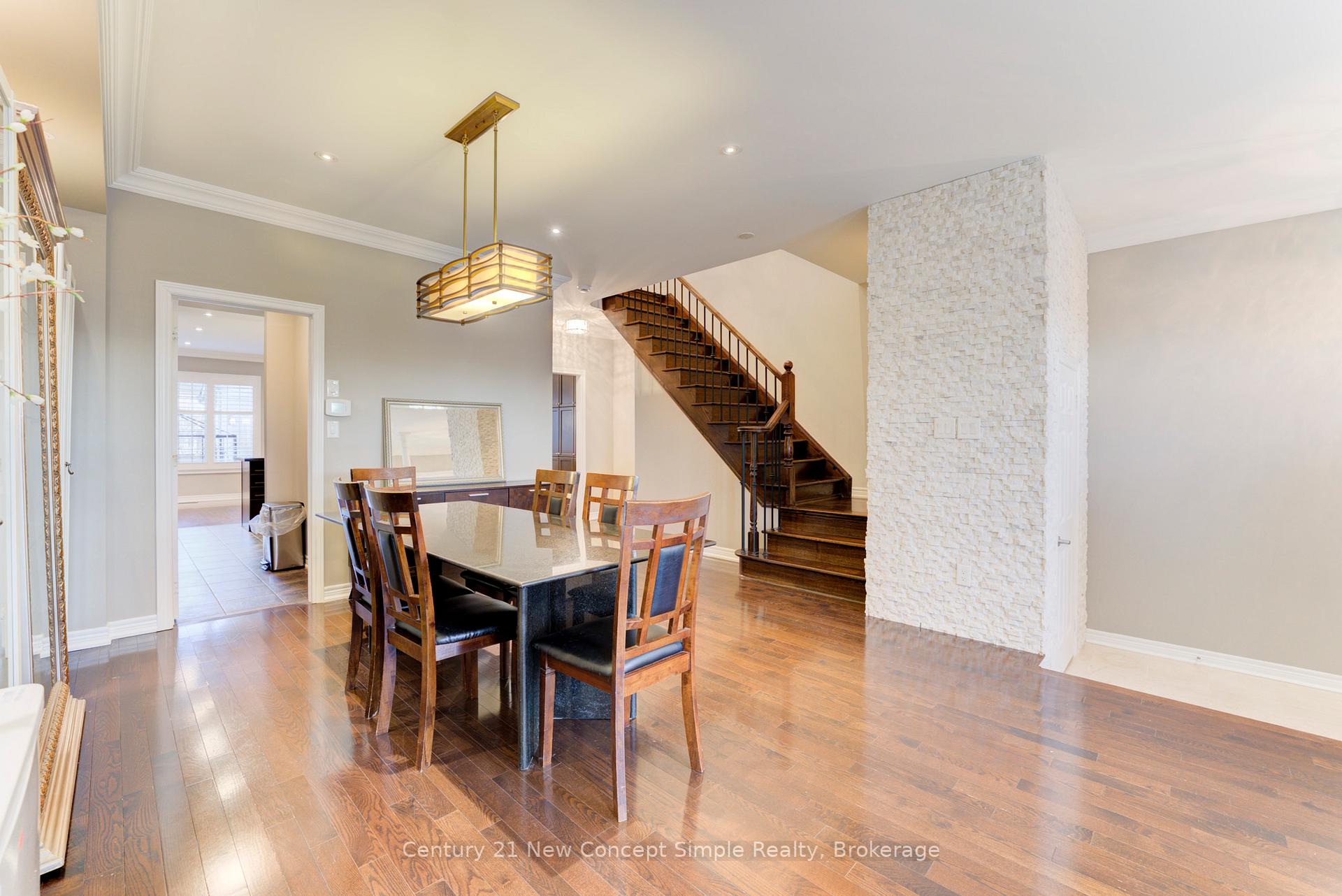 Photo 8 of 10637 Woodbine Avenue, Markham, Cathedraltown — HOMEH