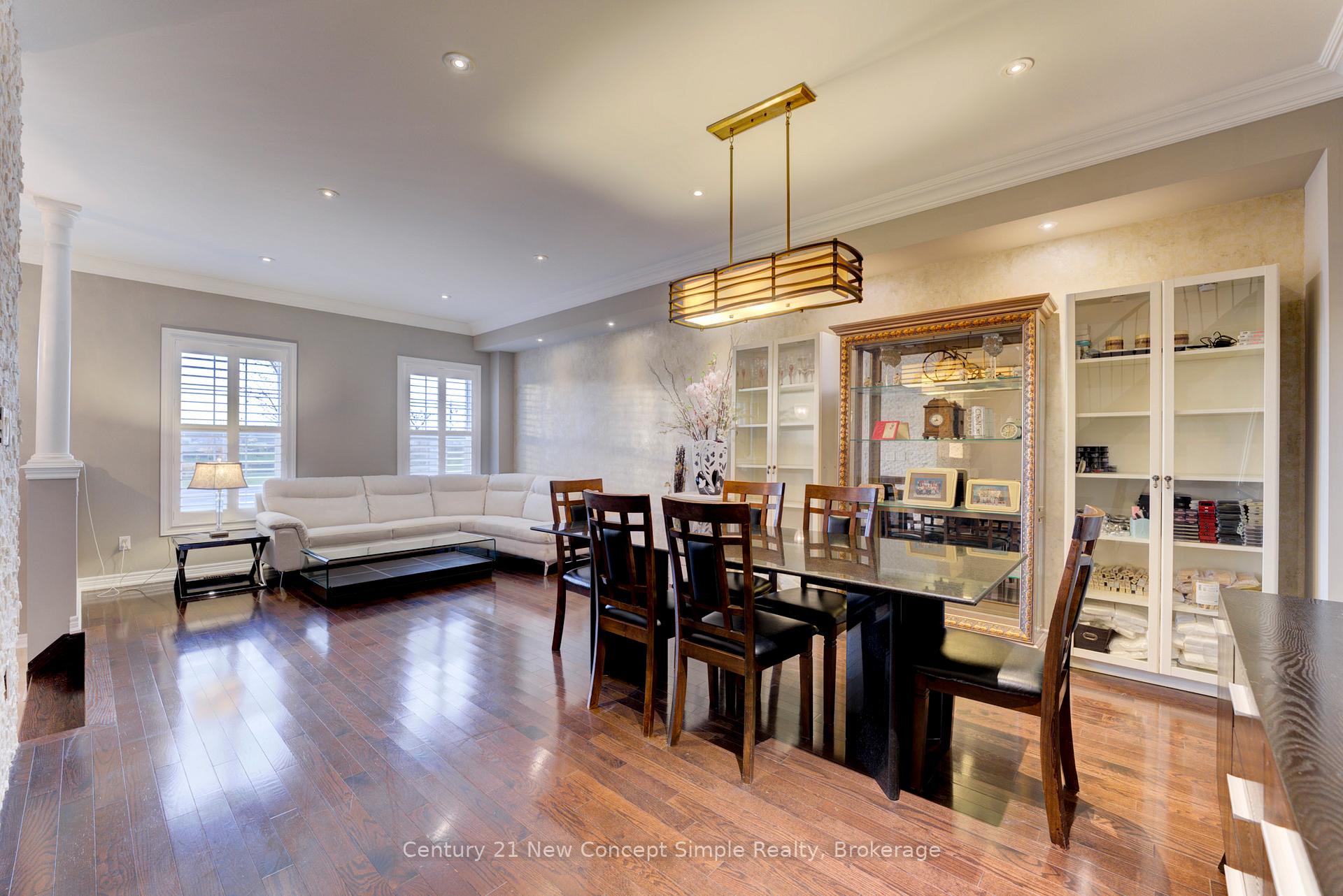 Photo 10 of 10637 Woodbine Avenue, Markham, Cathedraltown — HOMEH