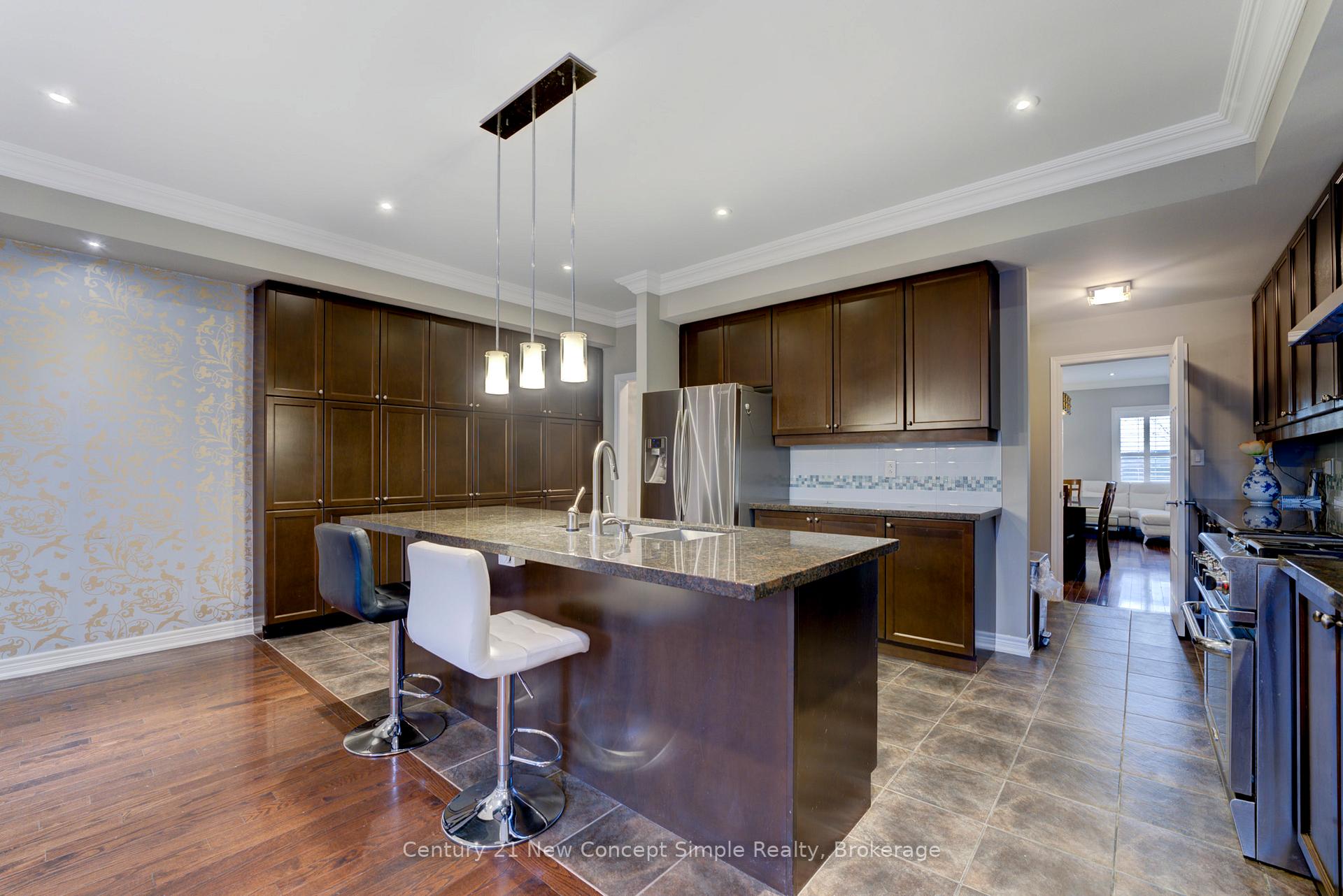 Photo 11 of 10637 Woodbine Avenue, Markham, Cathedraltown — HOMEH
