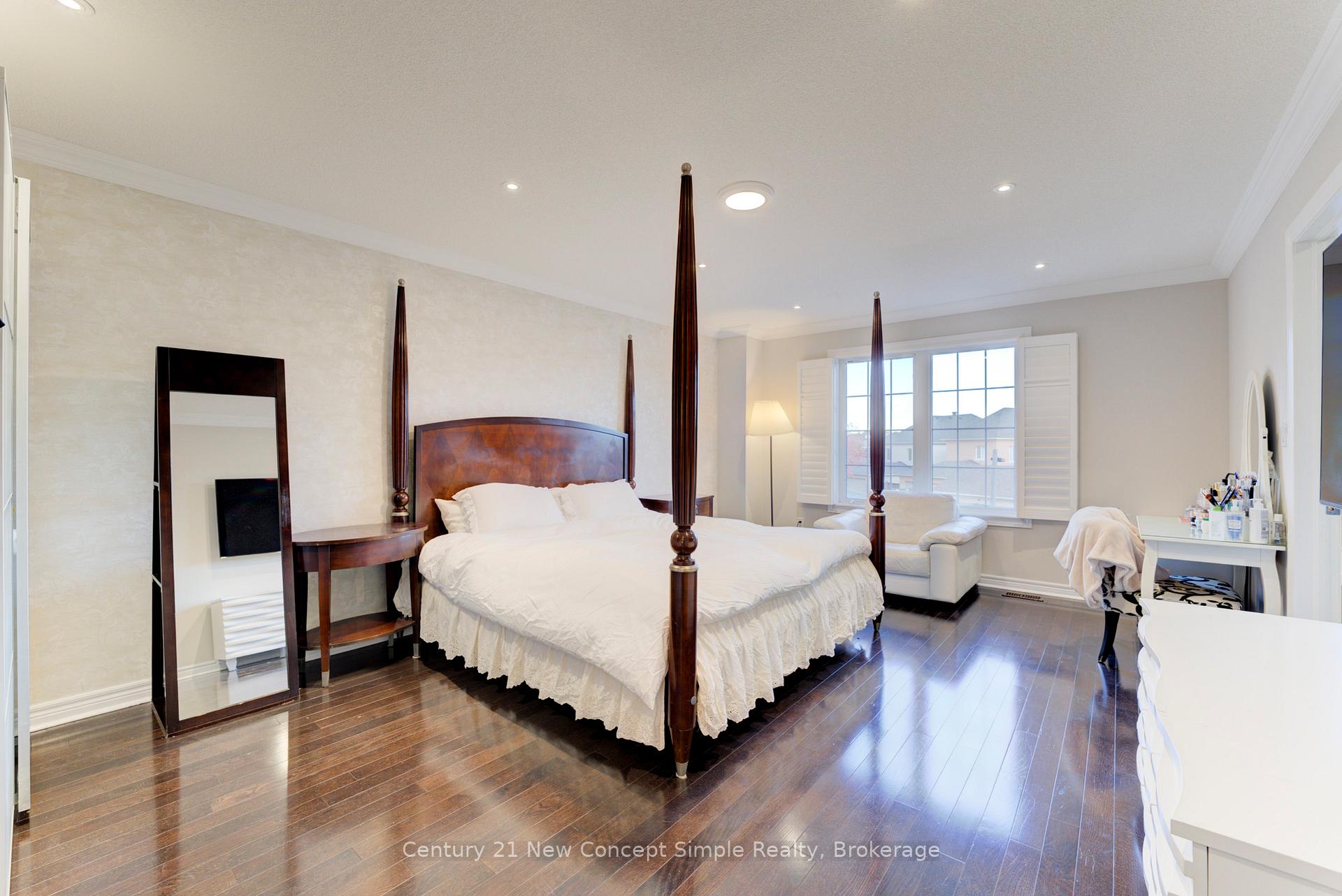 Photo 16 of 10637 Woodbine Avenue, Markham, Cathedraltown — HOMEH