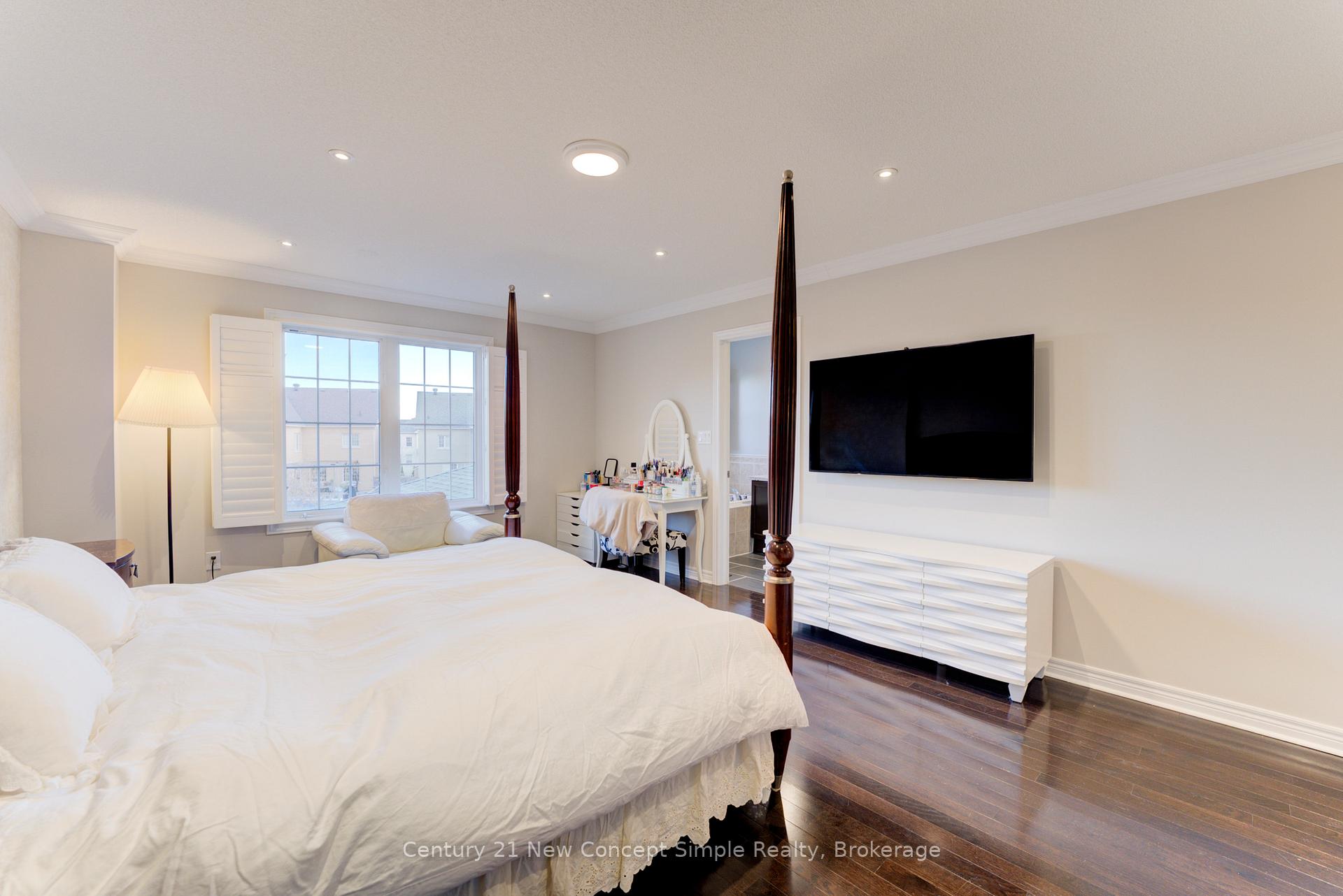 Photo 18 of 10637 Woodbine Avenue, Markham, Cathedraltown — HOMEH