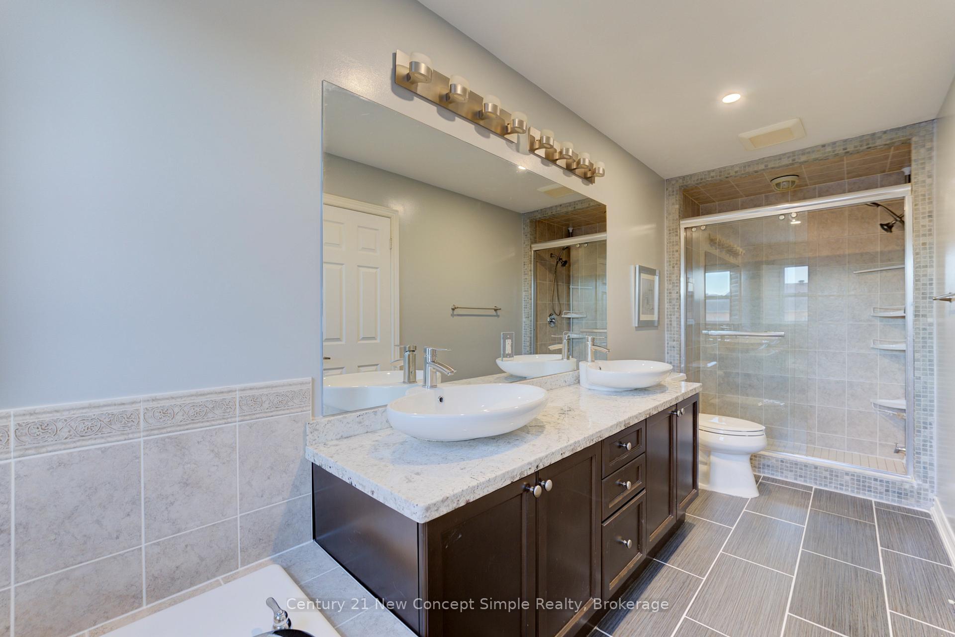 Photo 21 of 10637 Woodbine Avenue, Markham, Cathedraltown — HOMEH