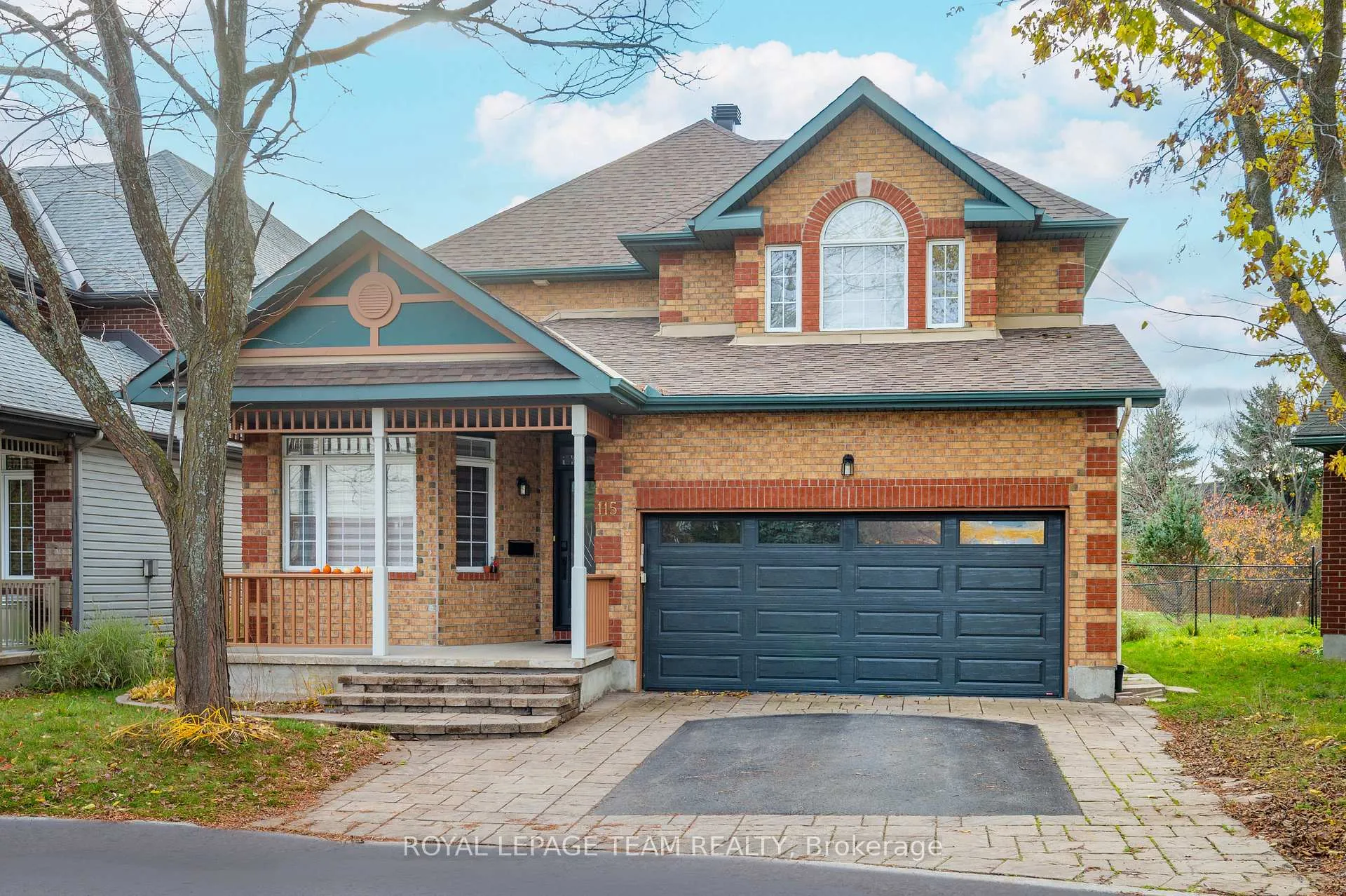 Front of 115 Grandpark Circle