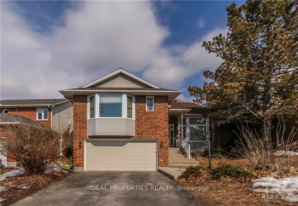 Front of 39 Huntings End Avenue