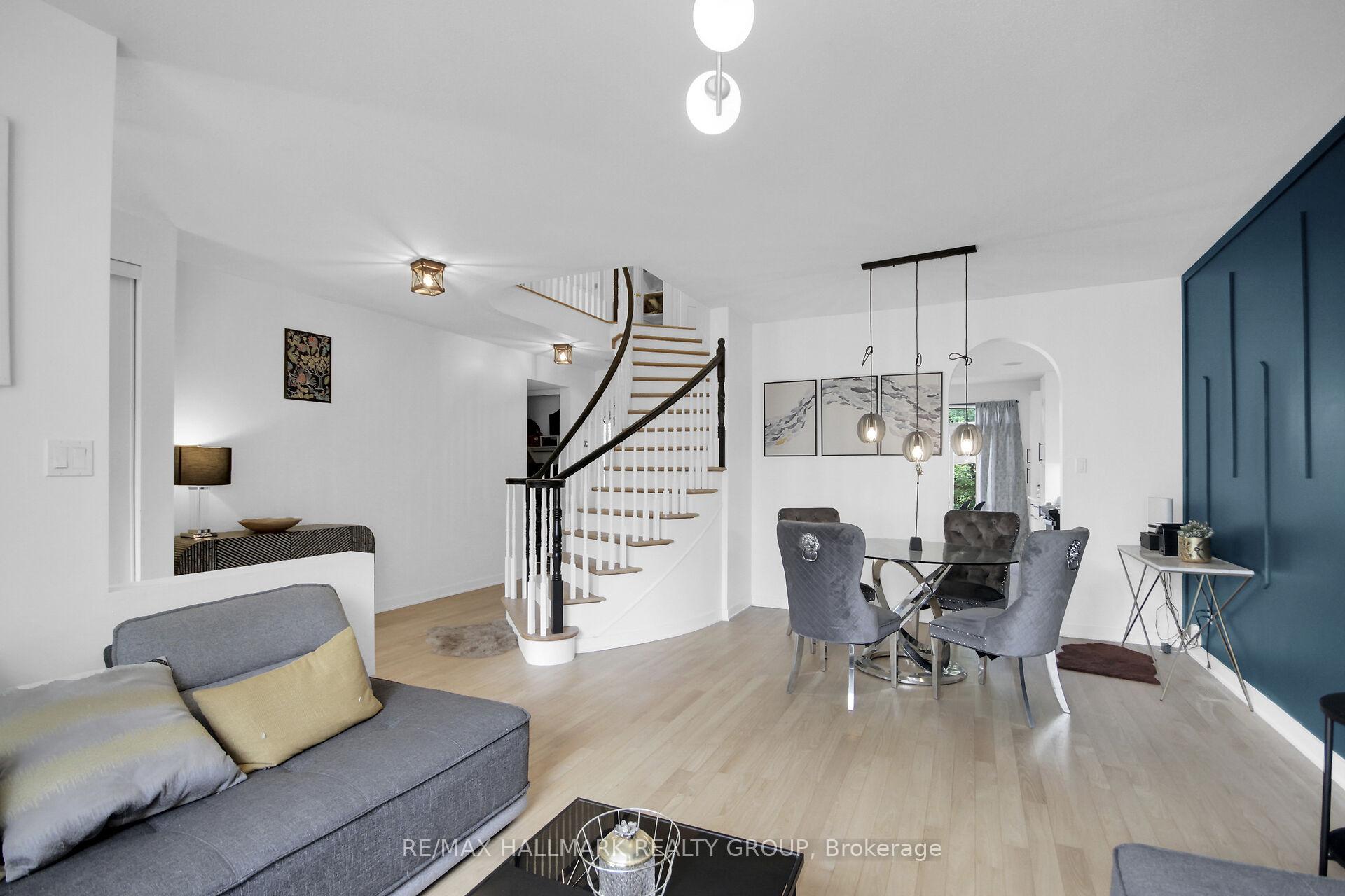 Photo 6 of 206 Annapolis Circle, Ottawa, Hunt Club — HOMEH
