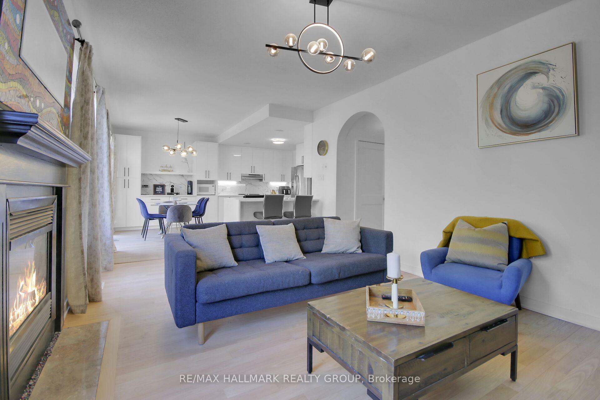 Photo 12 of 206 Annapolis Circle, Ottawa, Hunt Club — HOMEH