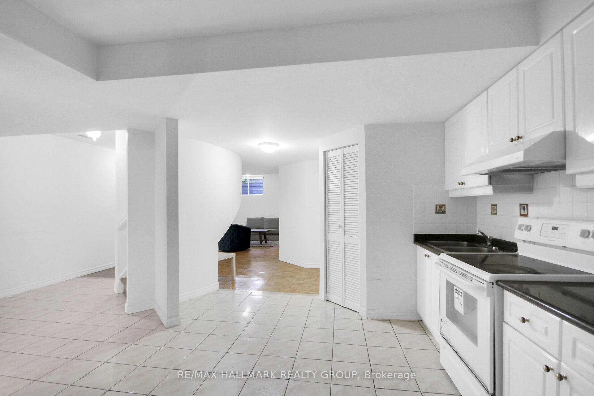 Photo 43 of 206 Annapolis Circle, Ottawa, Hunt Club — HOMEH