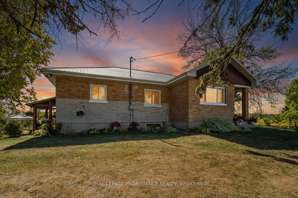 Photo 1 of 2292 Mcintyre Road, Loyalist, Lennox and Addington - South — HOMEH