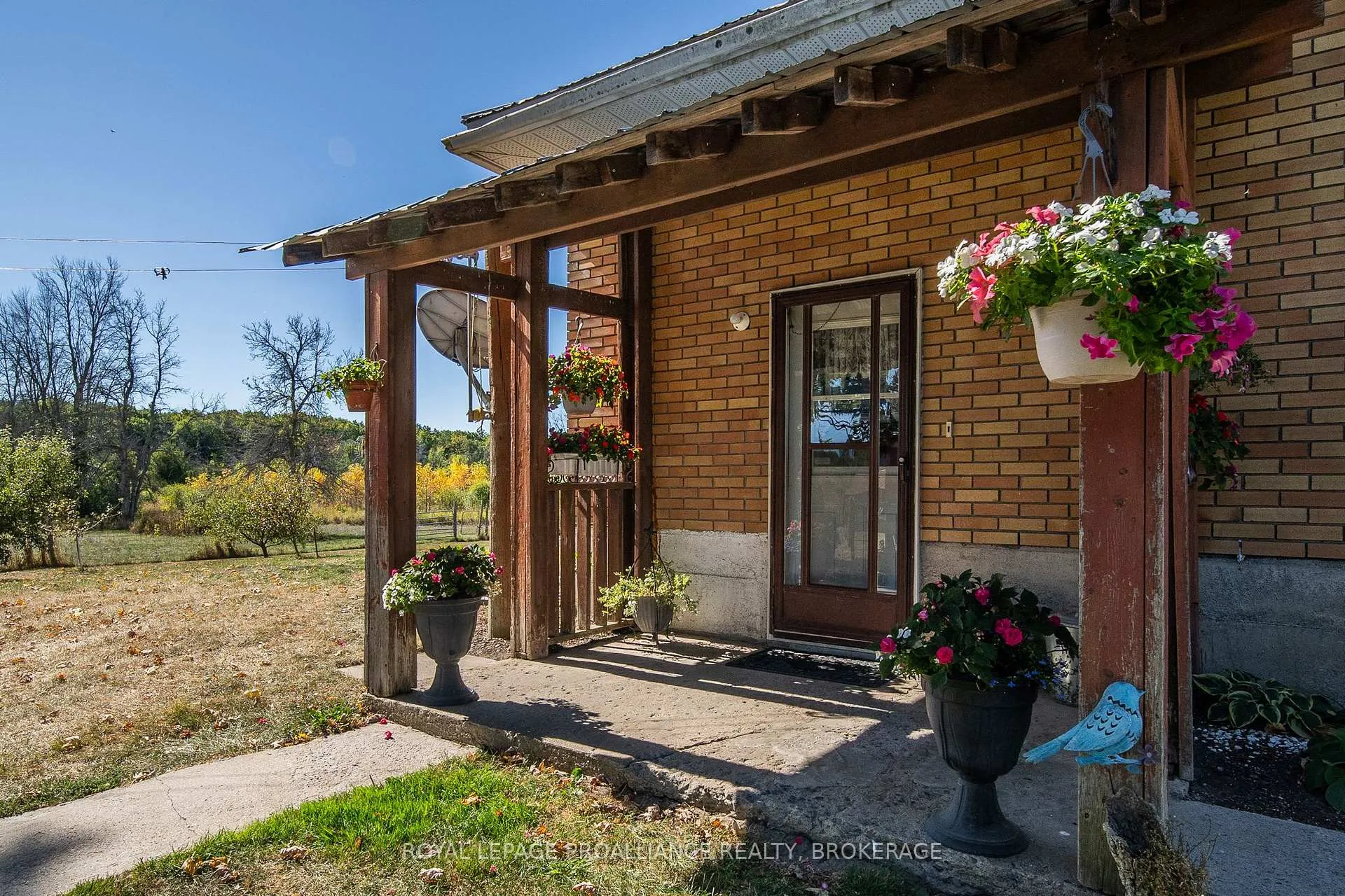 Photo 2 of 2292 Mcintyre Road, Loyalist, Lennox and Addington - South — HOMEH