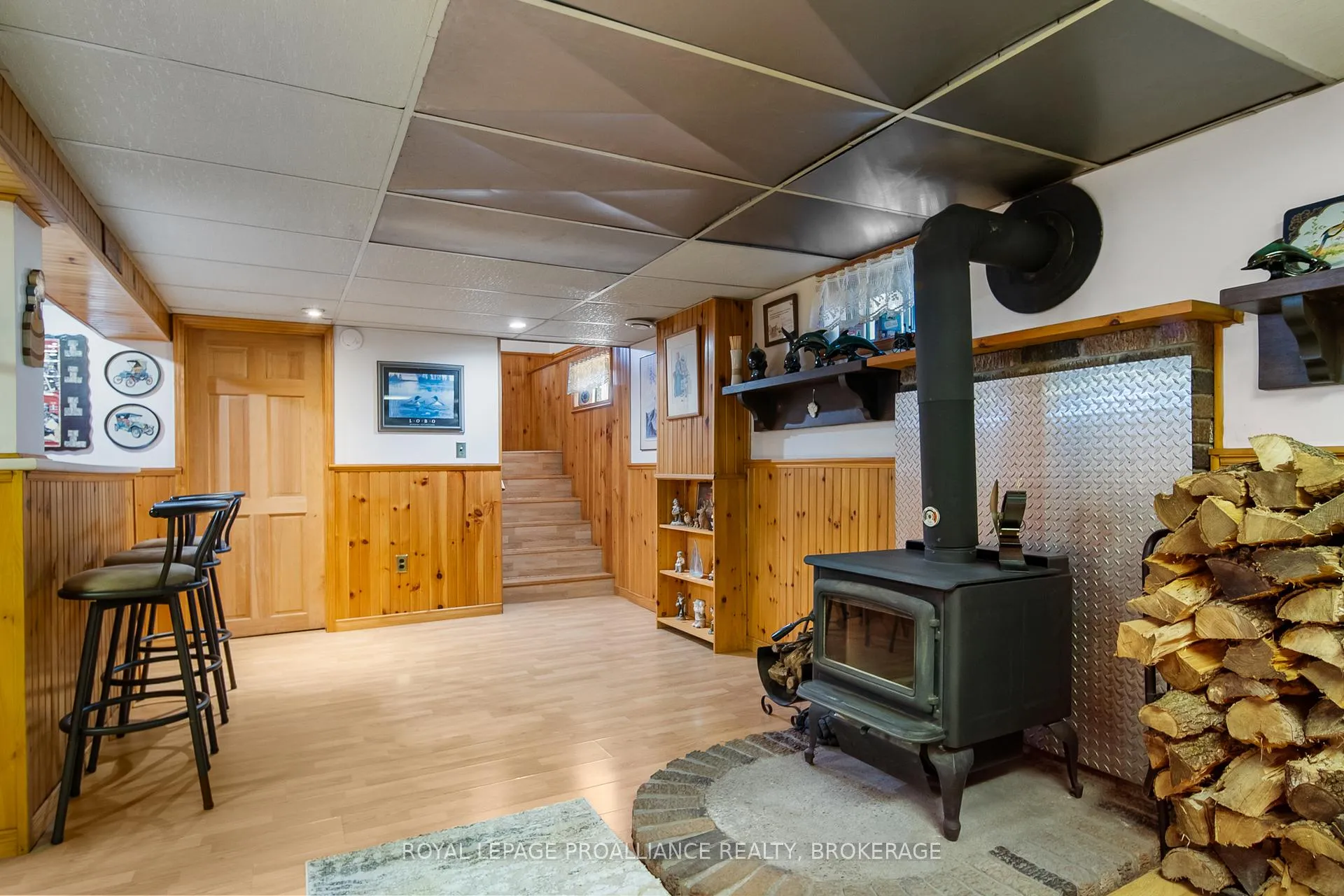 Photo 22 of 2292 Mcintyre Road, Loyalist, Lennox and Addington - South — HOMEH