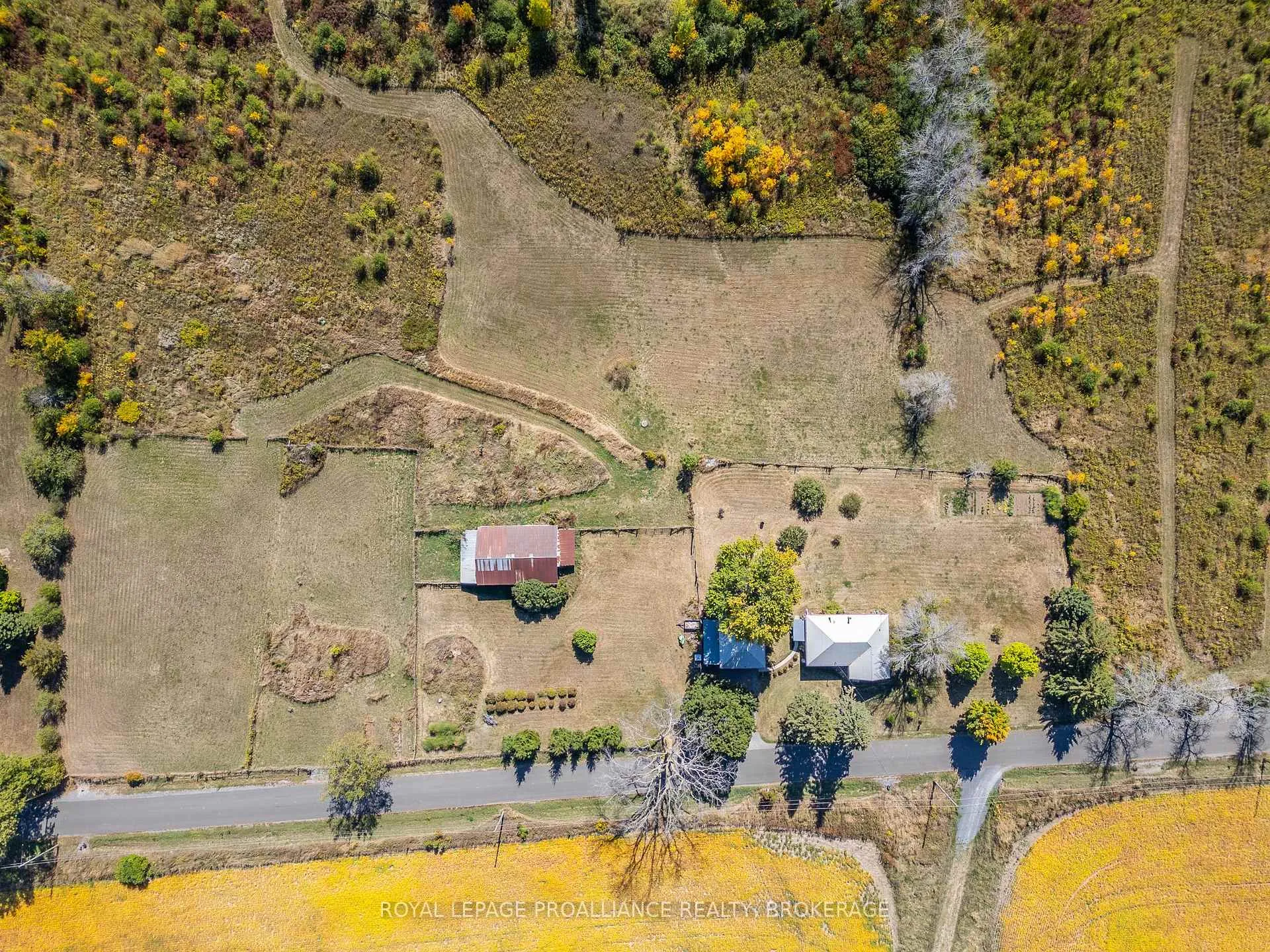 Photo 37 of 2292 Mcintyre Road, Loyalist, Lennox and Addington - South — HOMEH