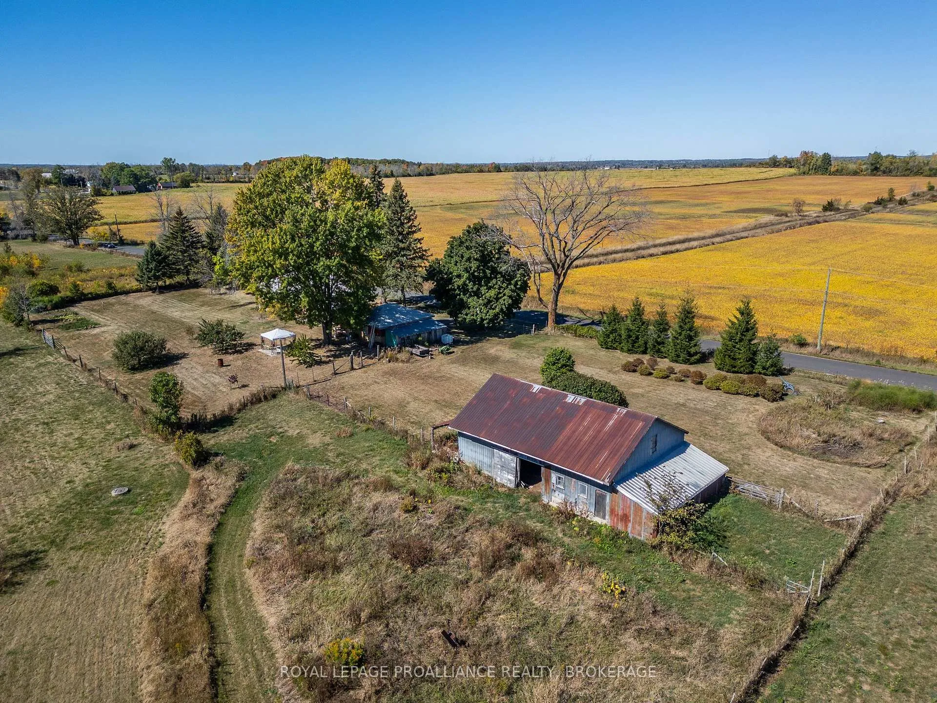 Photo 39 of 2292 Mcintyre Road, Loyalist, Lennox and Addington - South — HOMEH