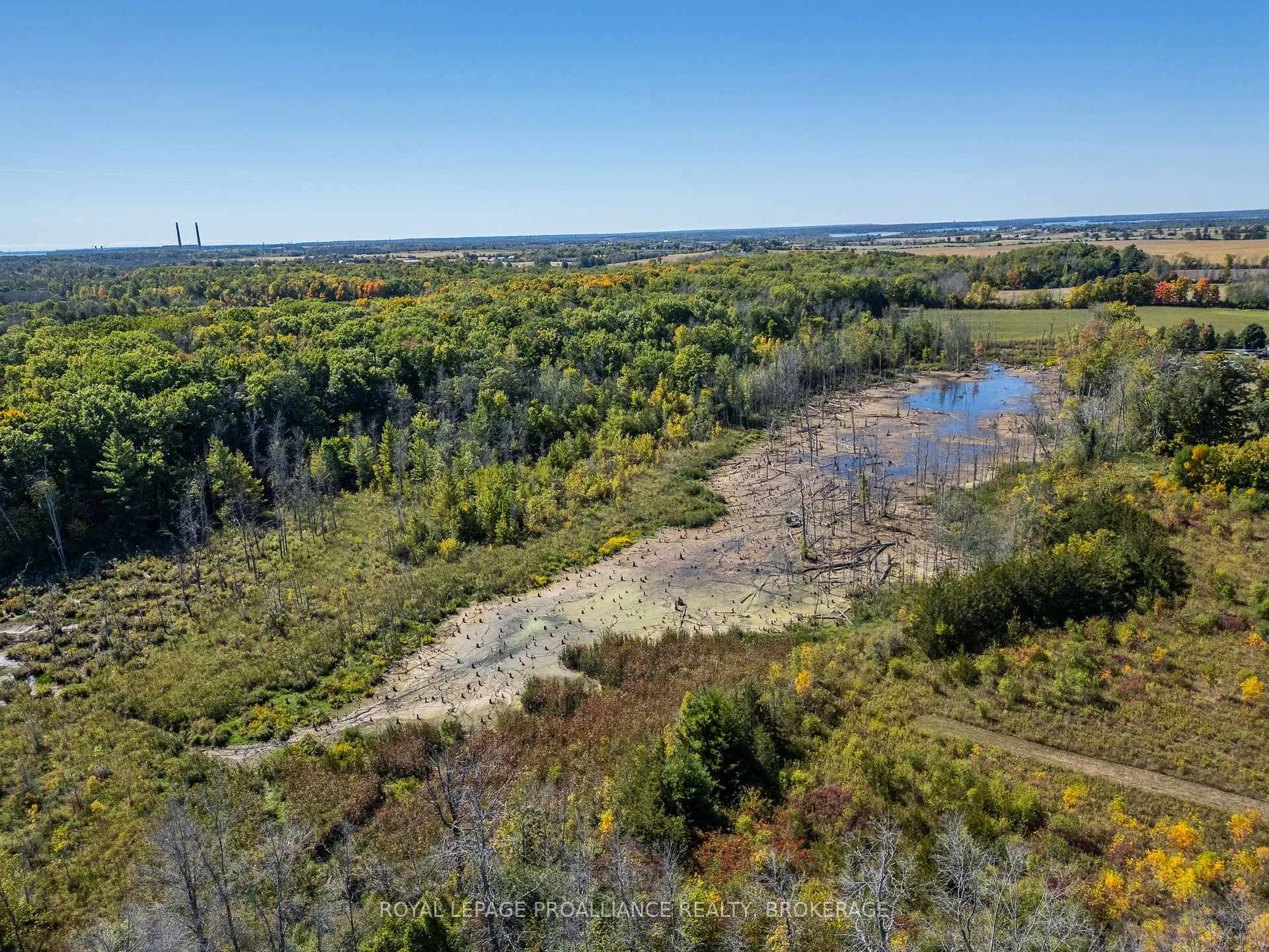 Photo 40 of 2292 Mcintyre Road, Loyalist, Lennox and Addington - South — HOMEH