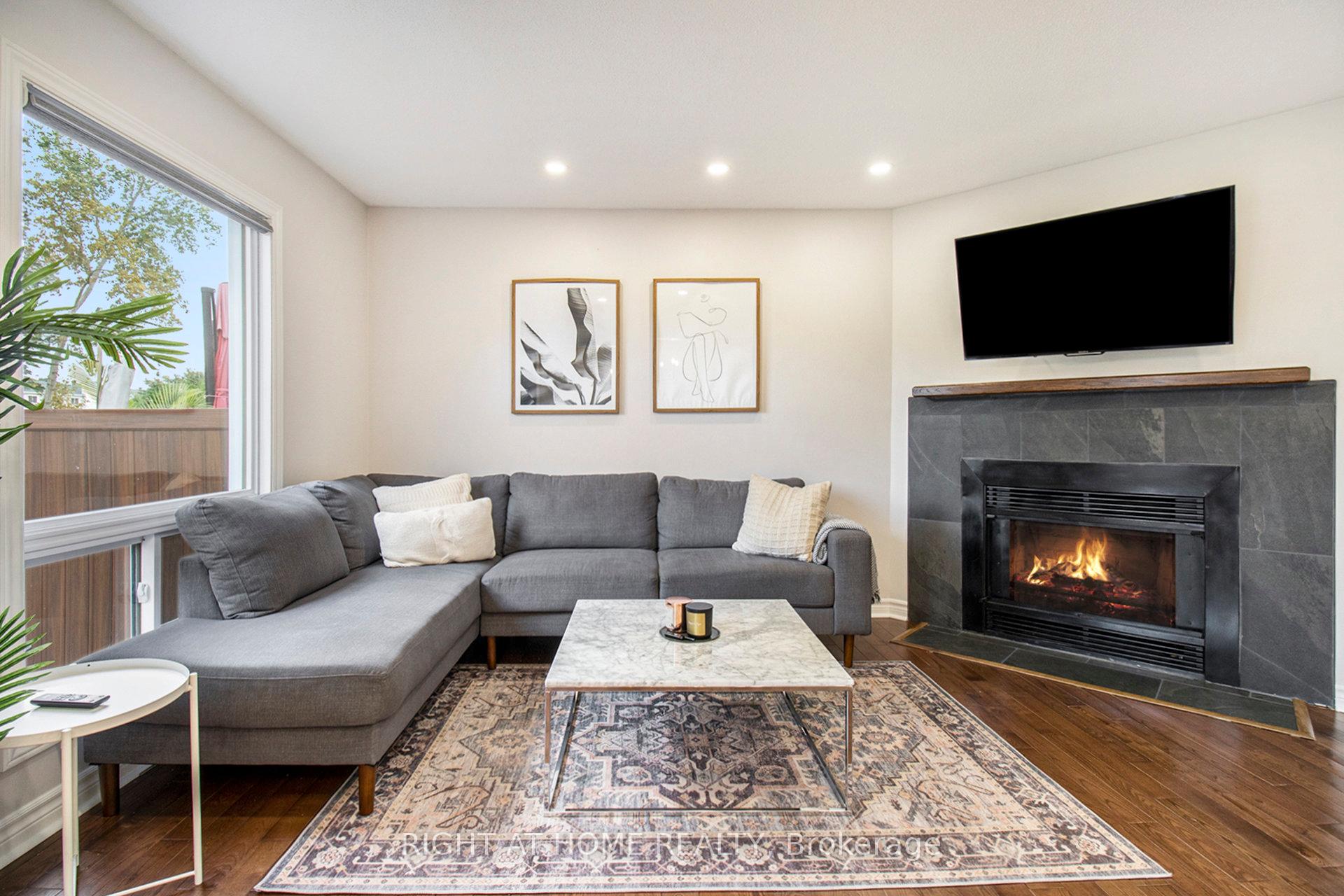 Photo 4 of 168 Huntersfield Drive, Ottawa, Hunt Club Park/Greenboro — HOMEH