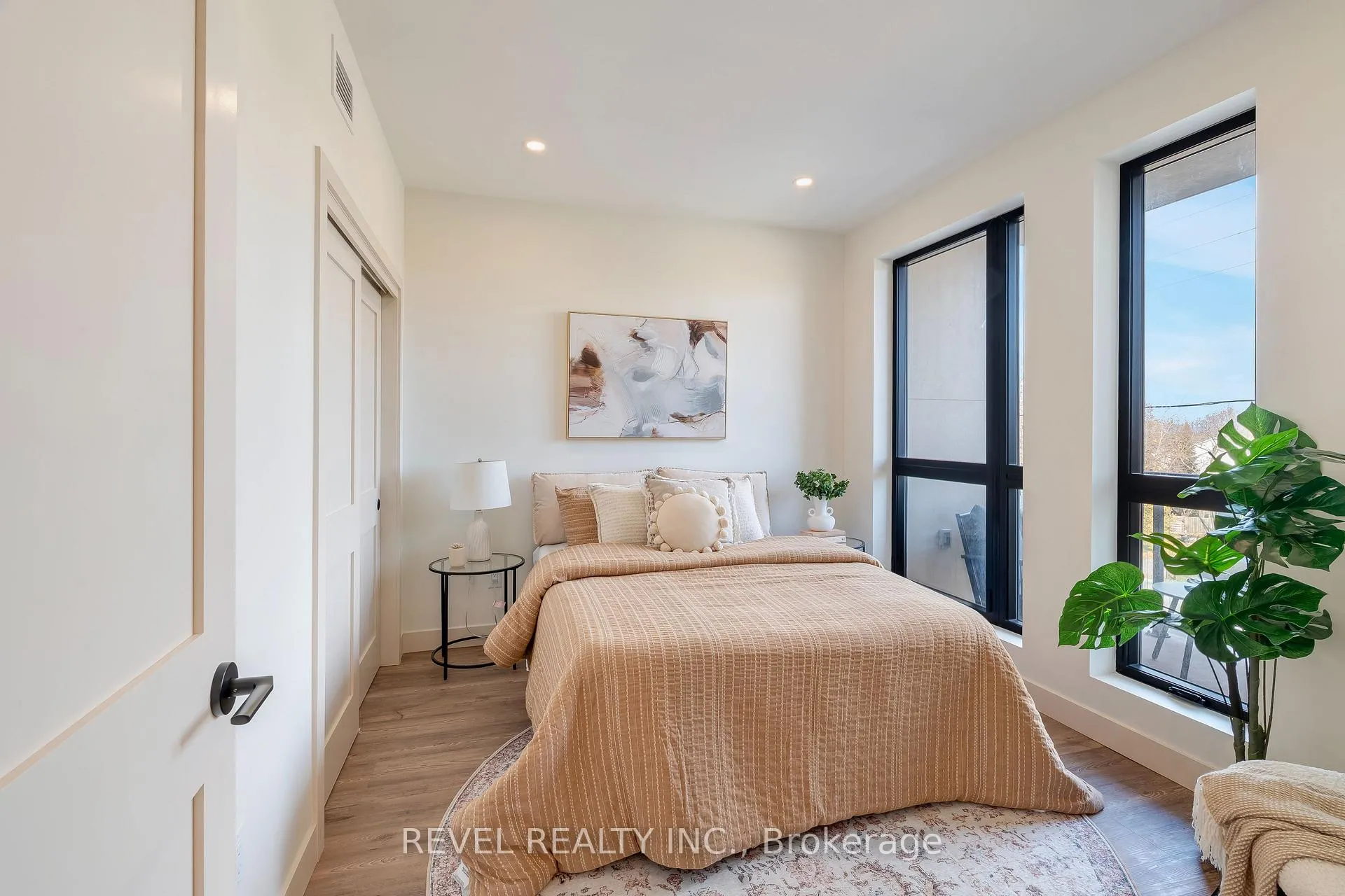 Photo 10 of Unit 201, 4390 Hillview Drive, Lincoln, Beamsville — HOMEH